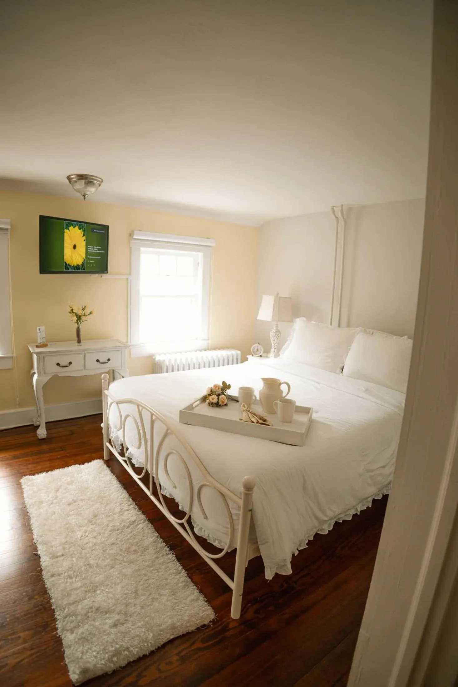 Bed in Chimney Hill Estate Inn