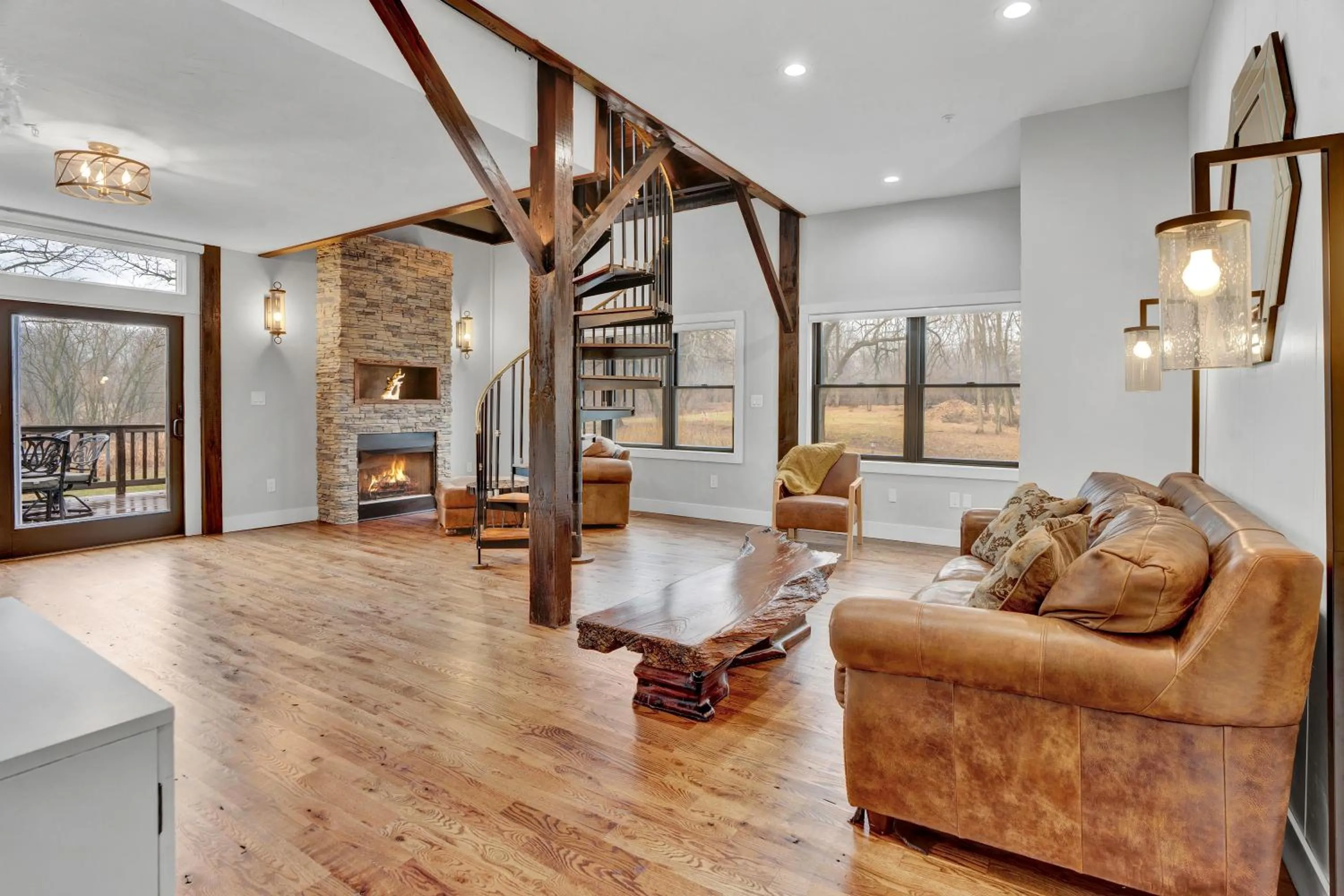 Living room in Chimney Hill Estate Inn