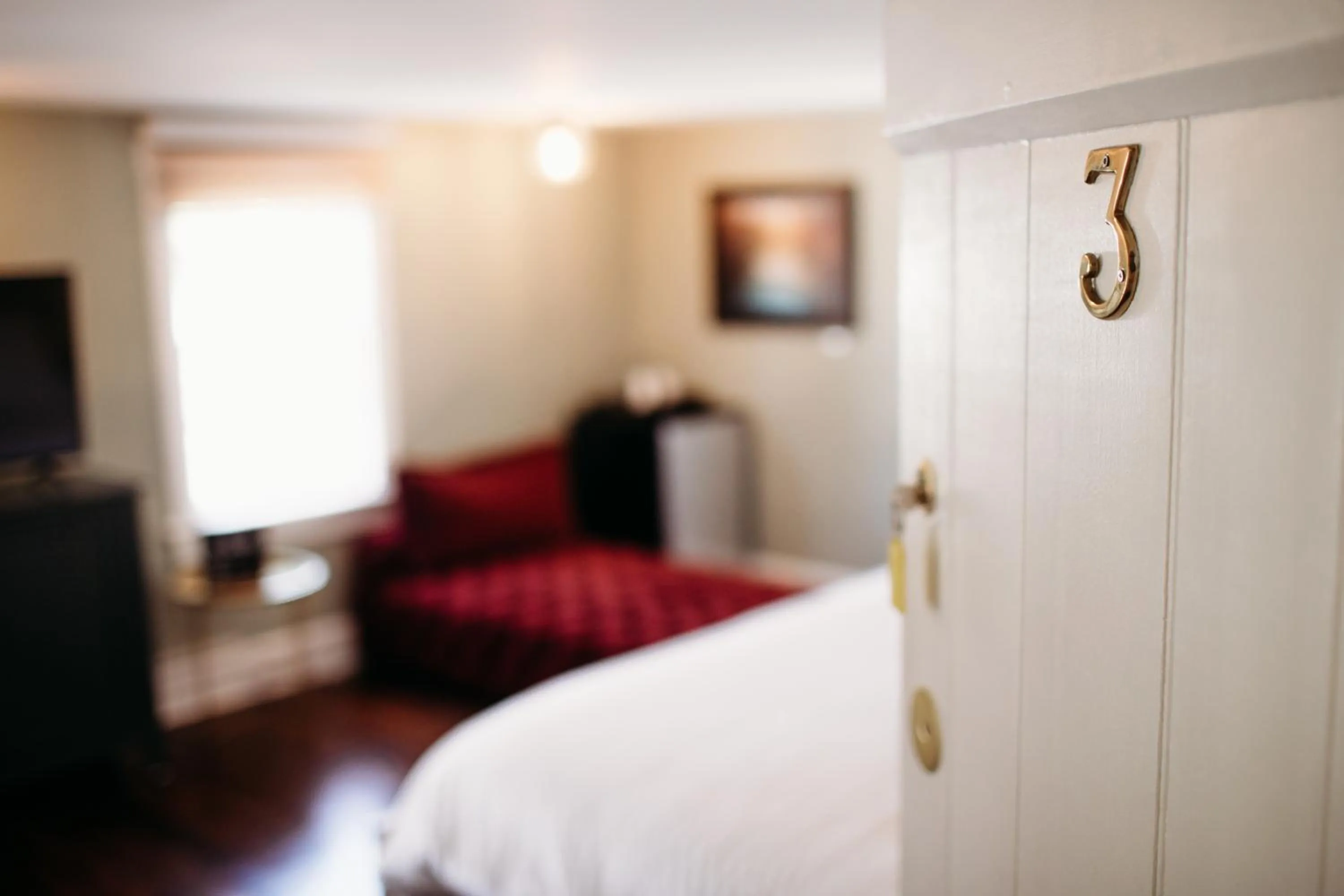 Bedroom, Bed in Chimney Hill Estate Inn