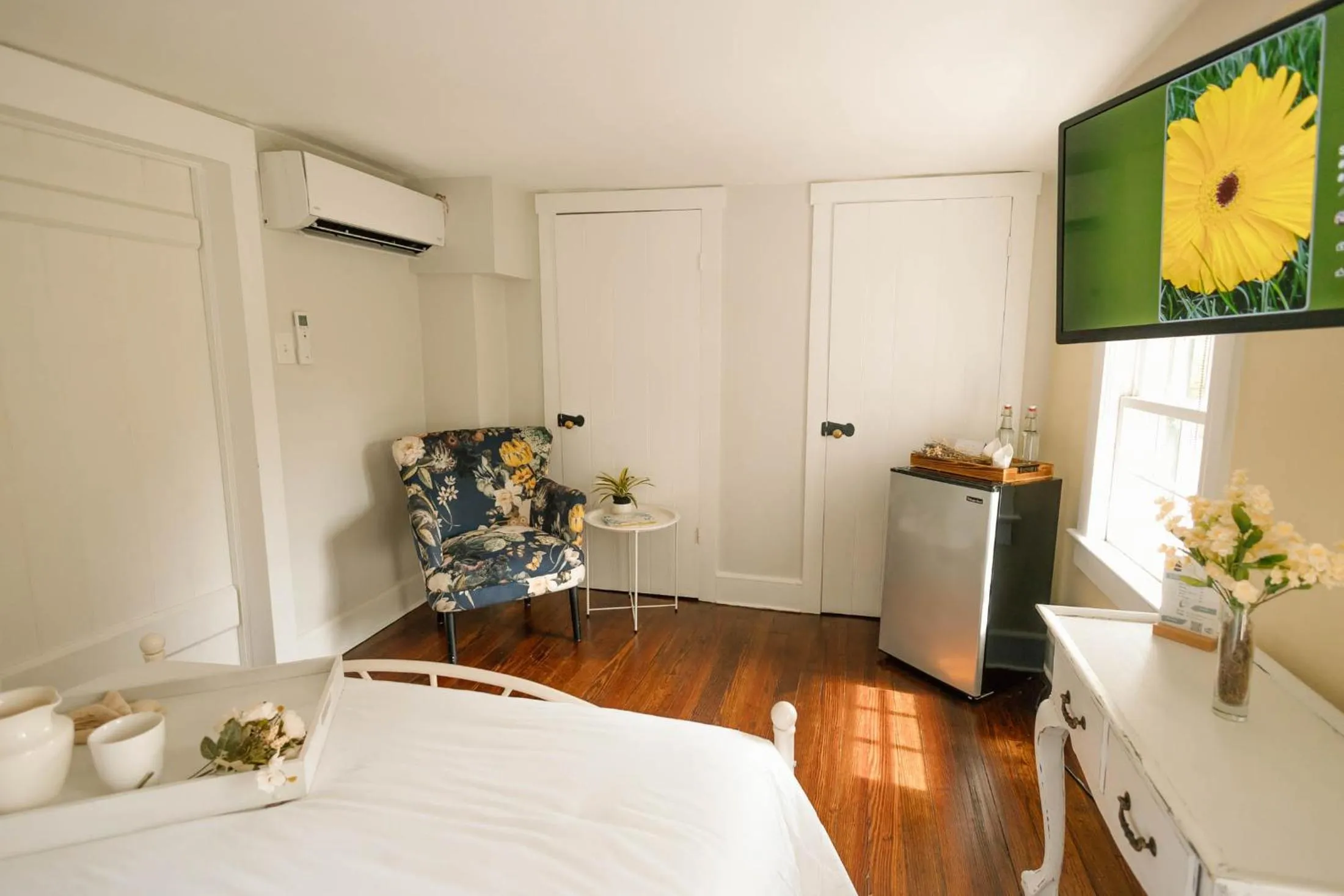 Bed in Chimney Hill Estate Inn