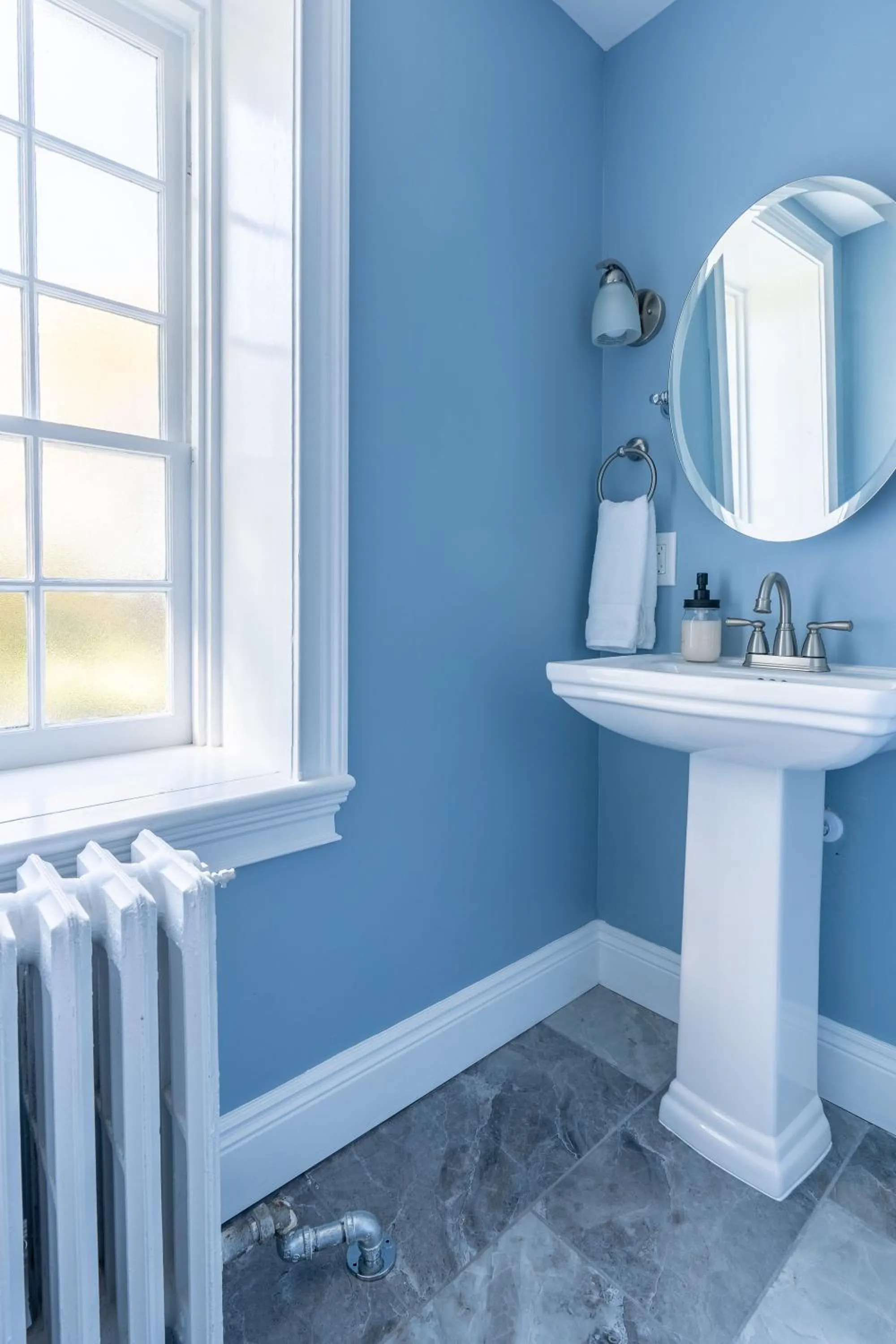 Bathroom in Chimney Hill Estate Inn