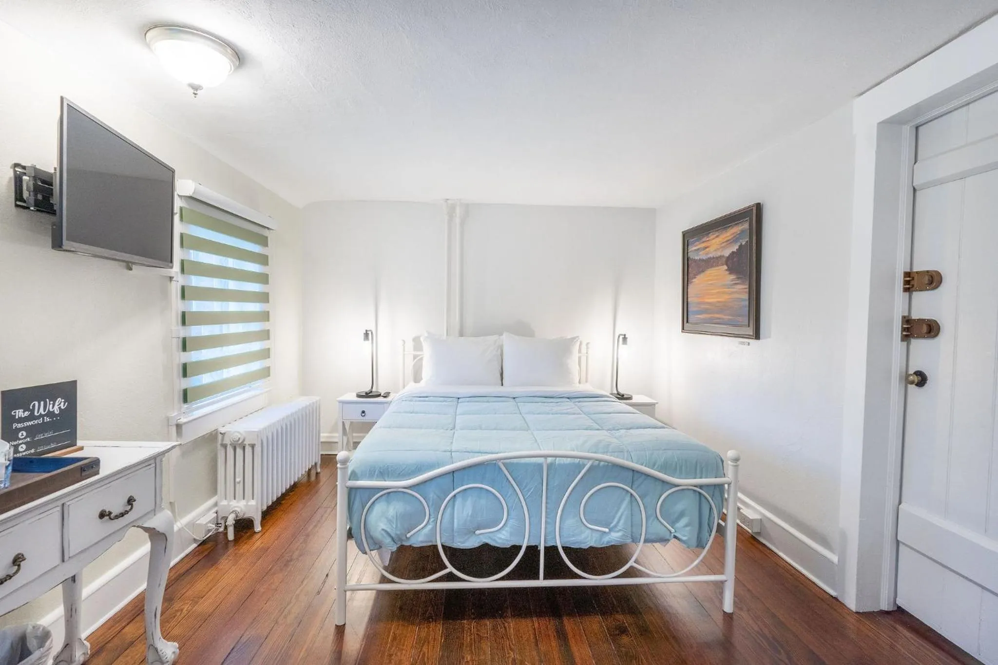 Bed in Chimney Hill Estate Inn