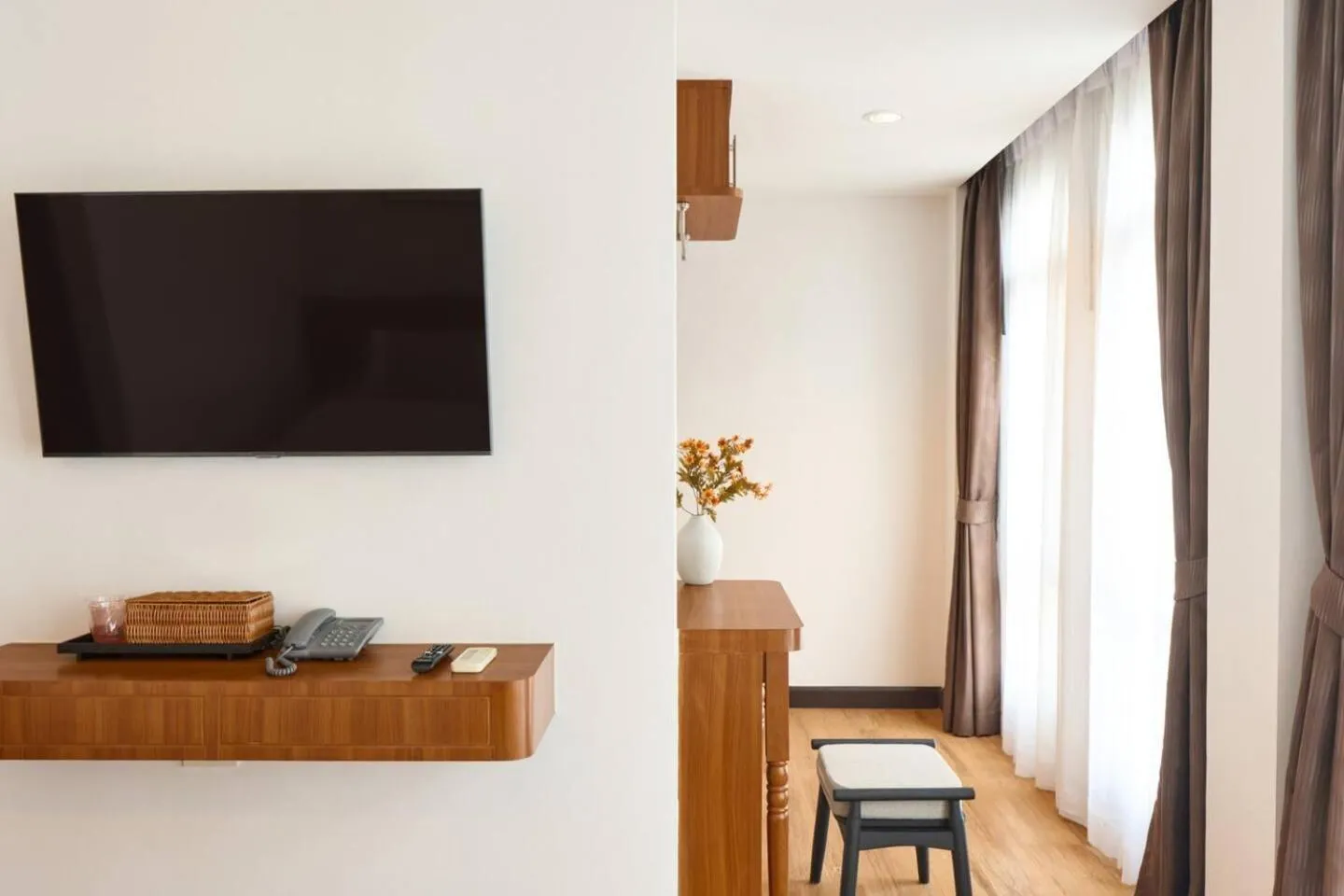 TV and multimedia in Be Phrasingh Hotel Chiang Mai