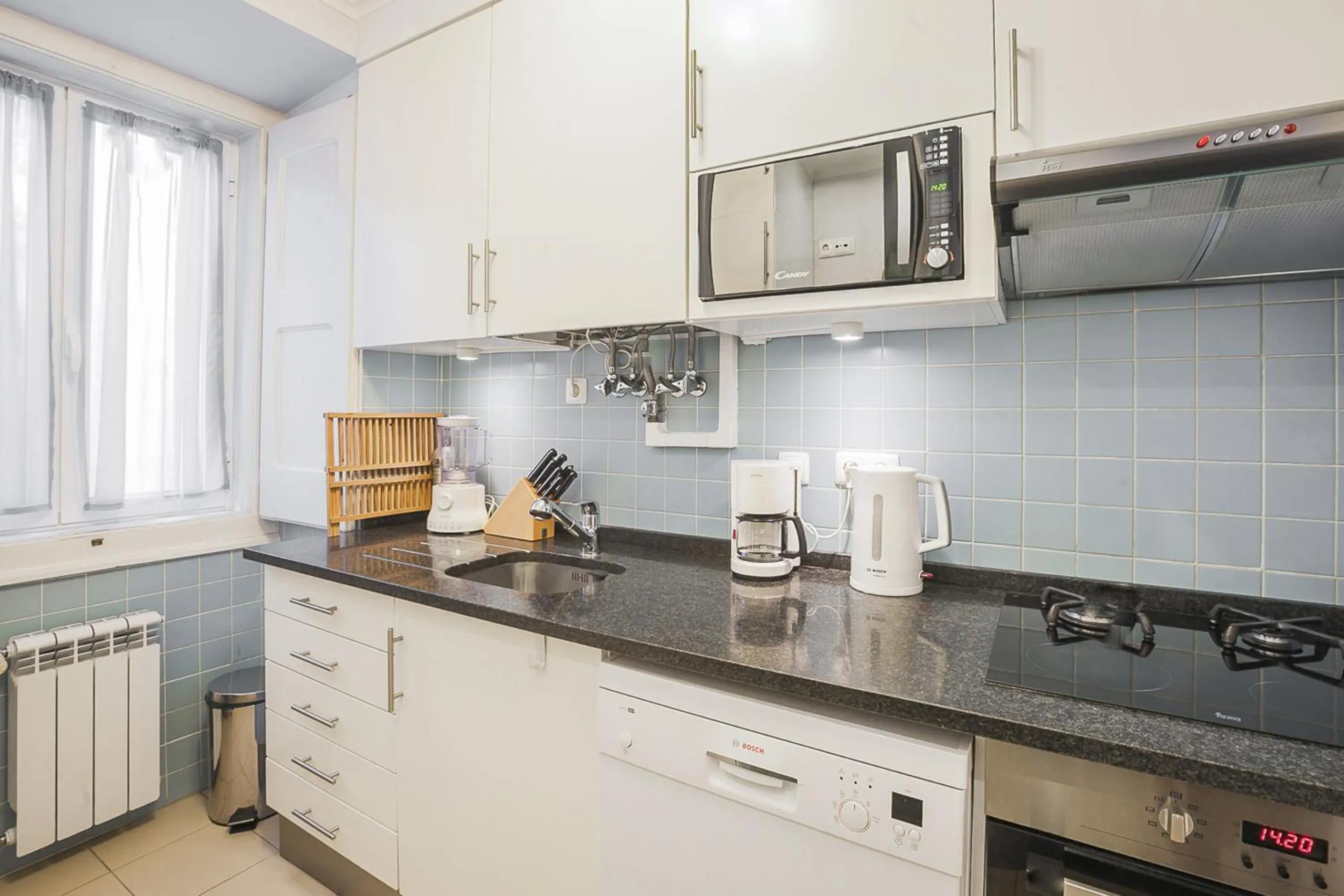 Kitchen or kitchenette in LV Premier Apartments Baixa- PR
