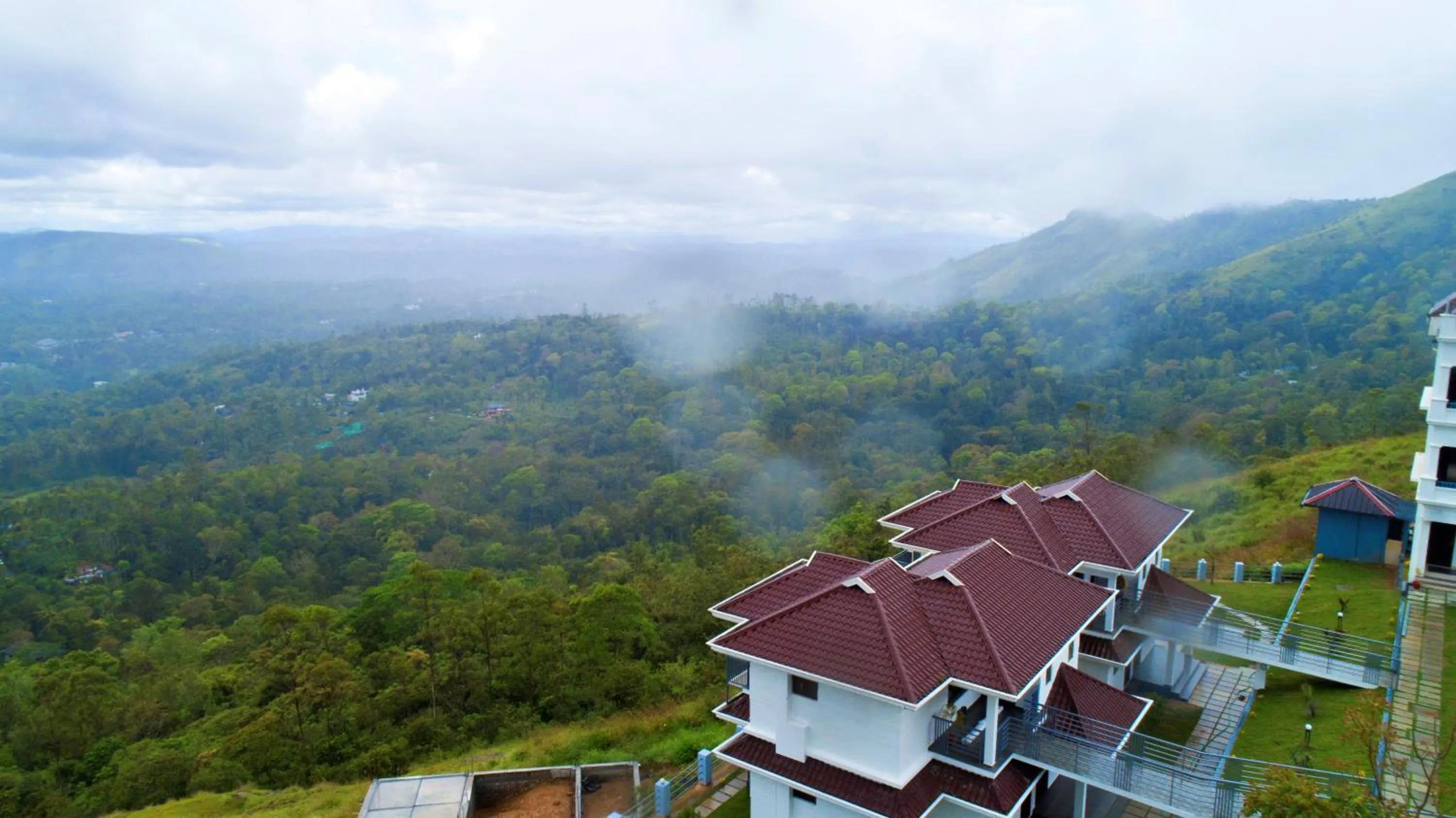 Property building in The Windy Mist Resort Munnar