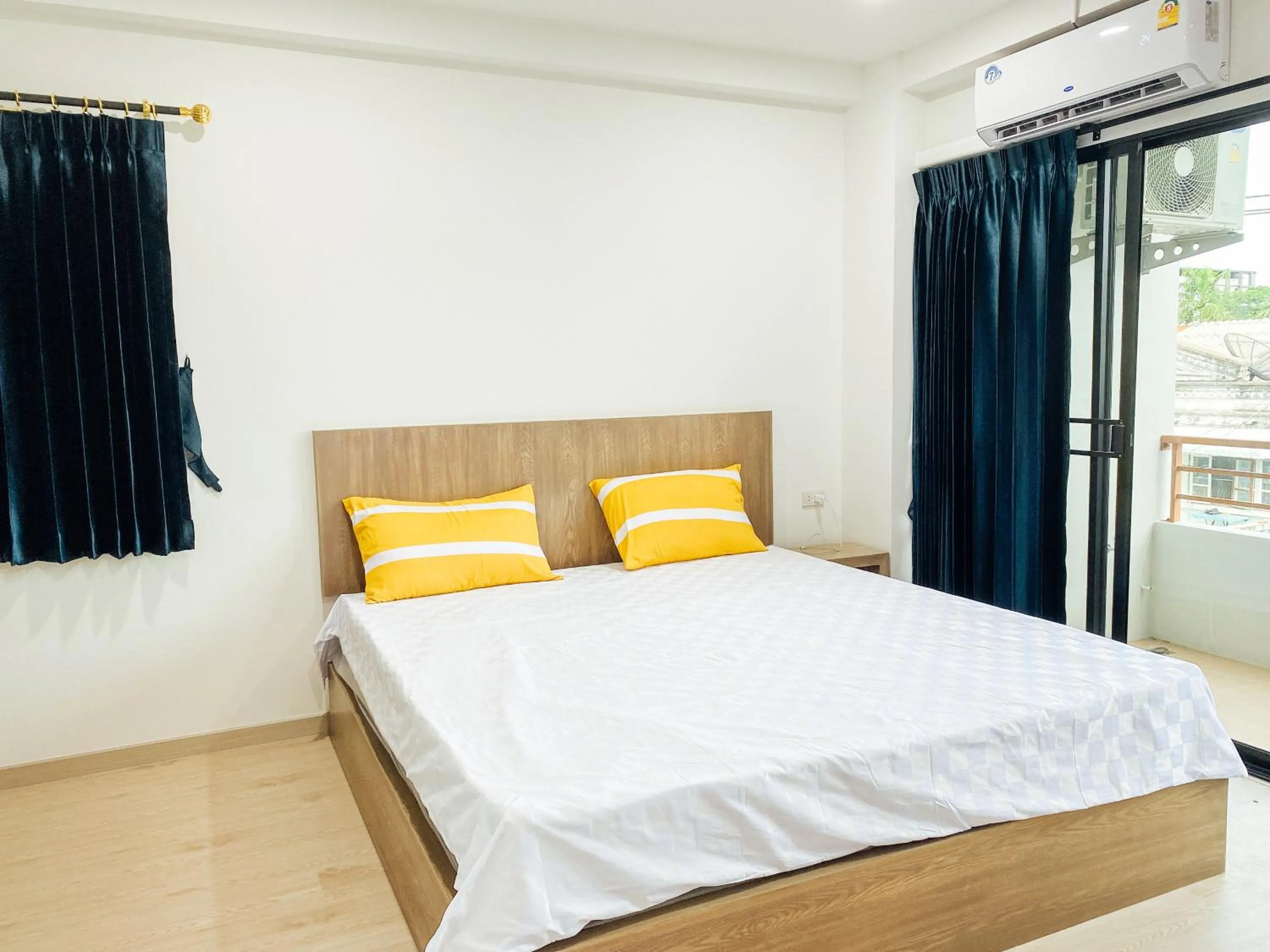 Bed in GP House Bangkok - Sukhumvit Onnut BTS Skytrain