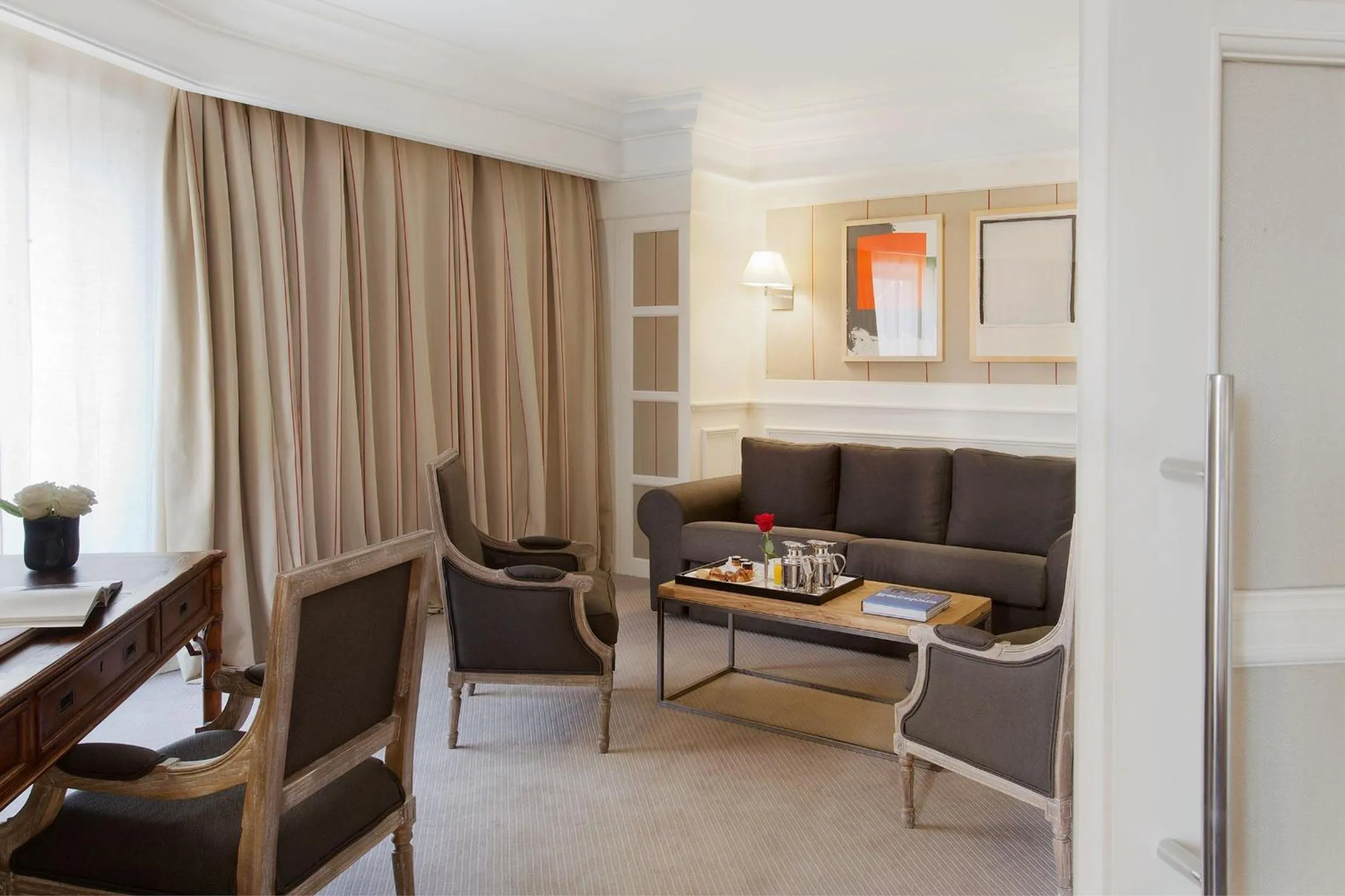 Photo of the whole room in Majestic Hotel & Spa Barcelona GL