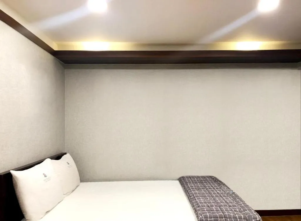 Bed in The Beach Hotel