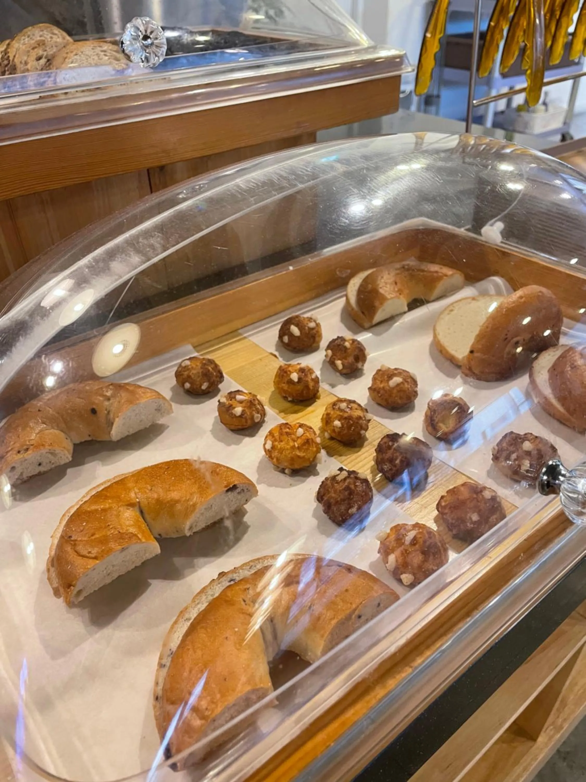 Restaurant/places to eat in JB Plus Hotel