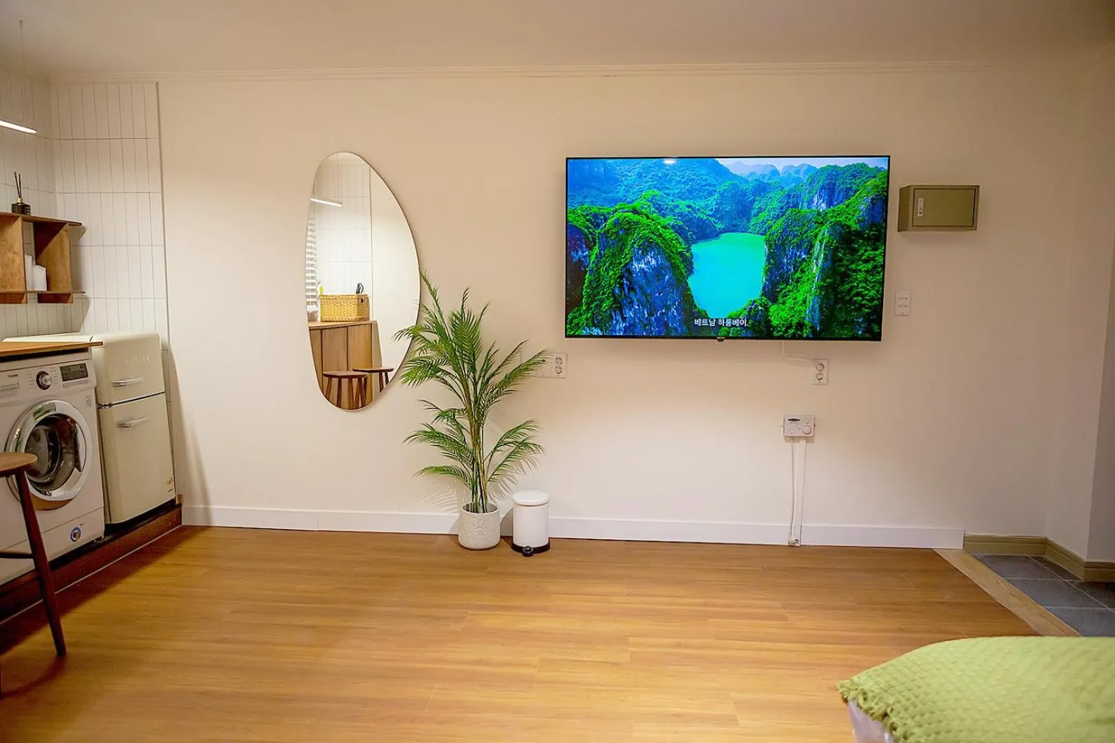 TV and multimedia in Hostel Mihojae Busan