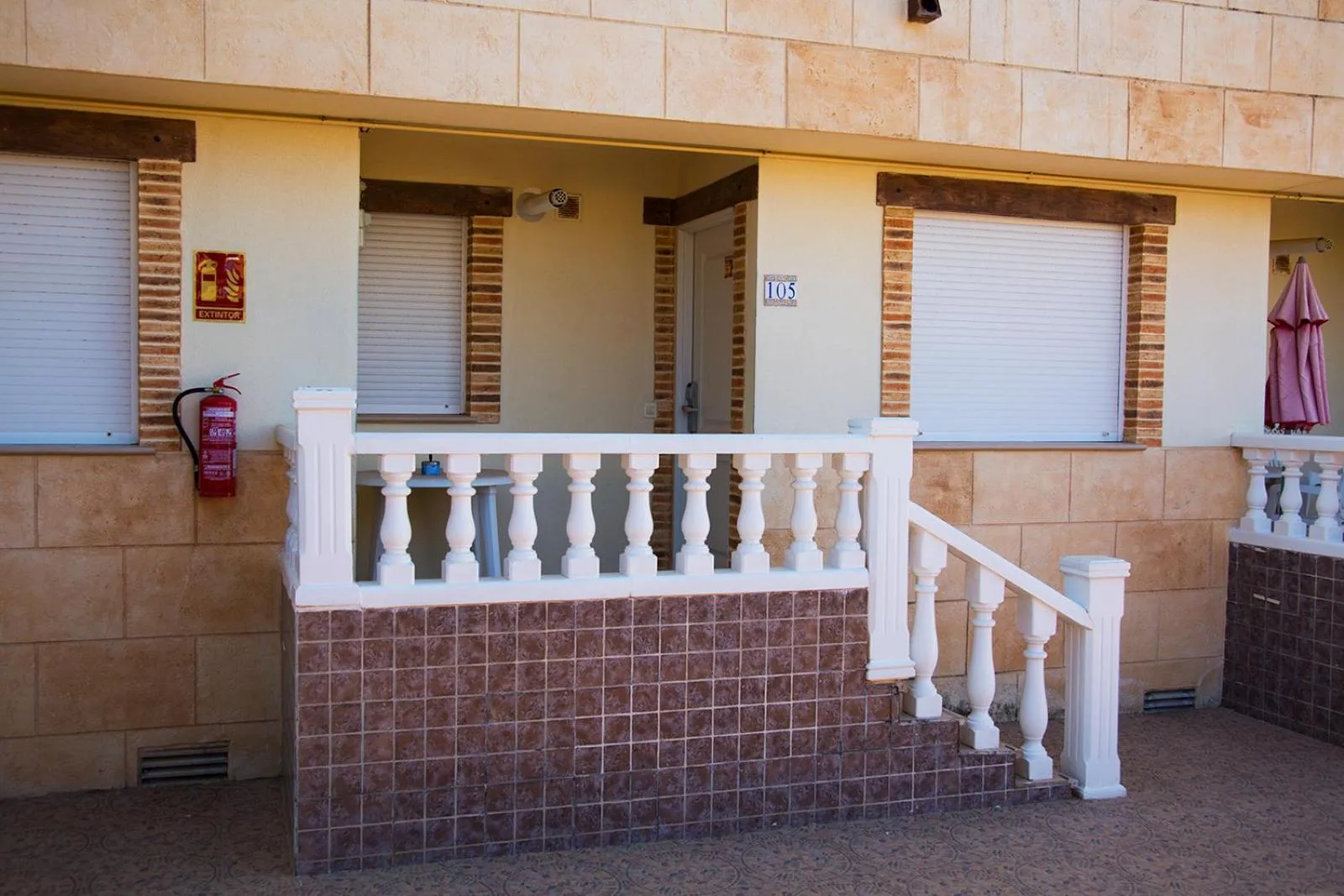 Facade/entrance in Laguna Salada Hotel Apartamento