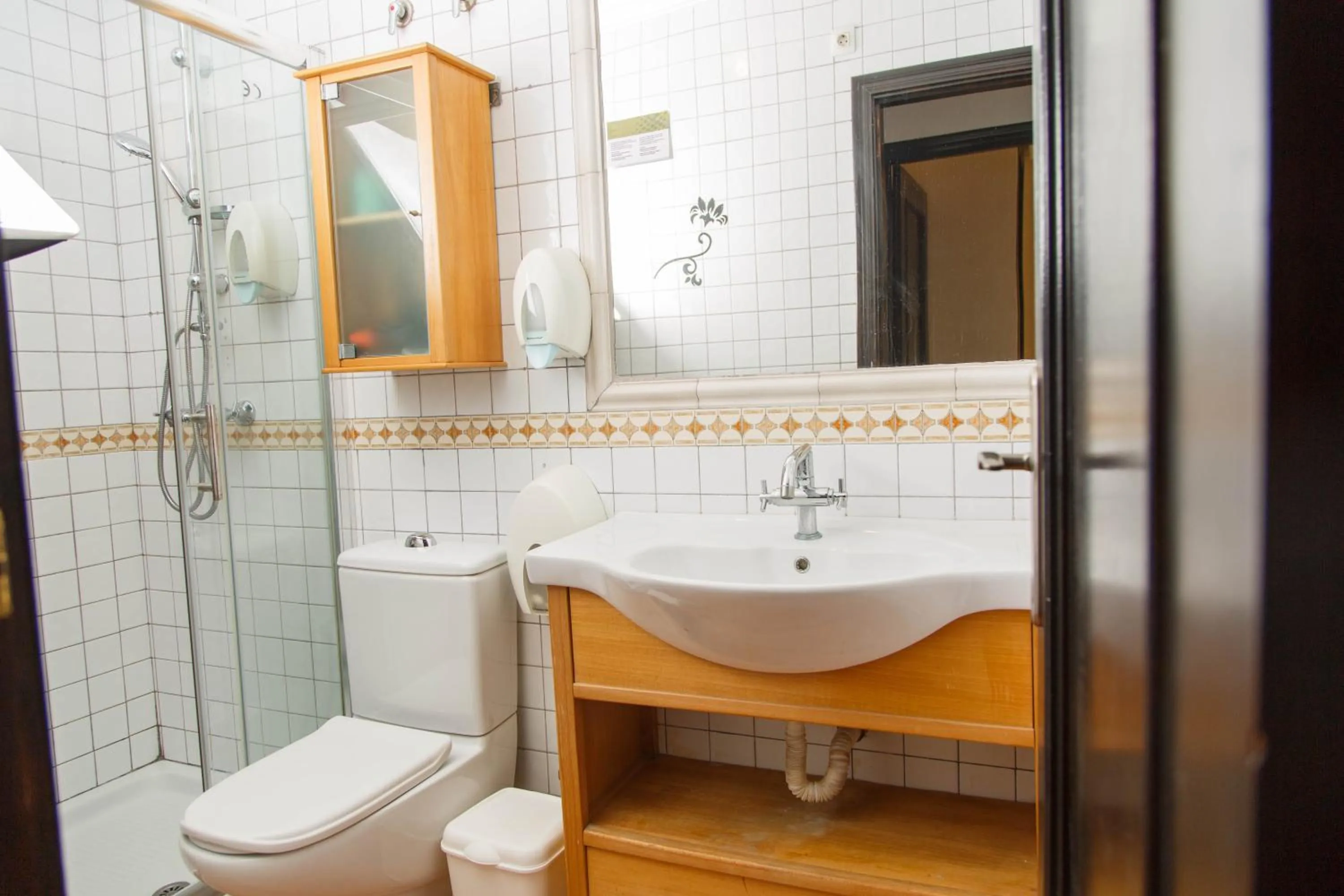 Bathroom in Laguna Salada Hotel Apartamento