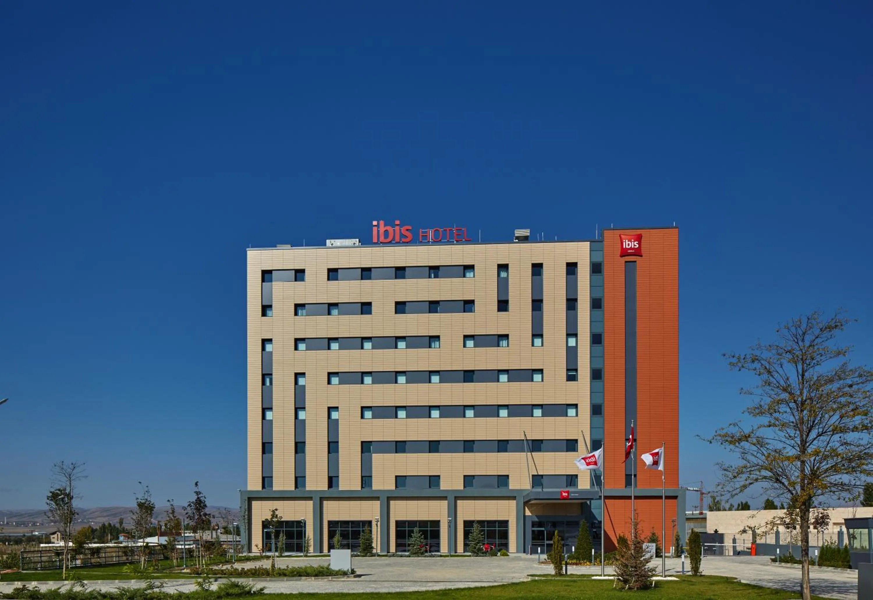 Facade/entrance in ibis Ankara Airport Hotel