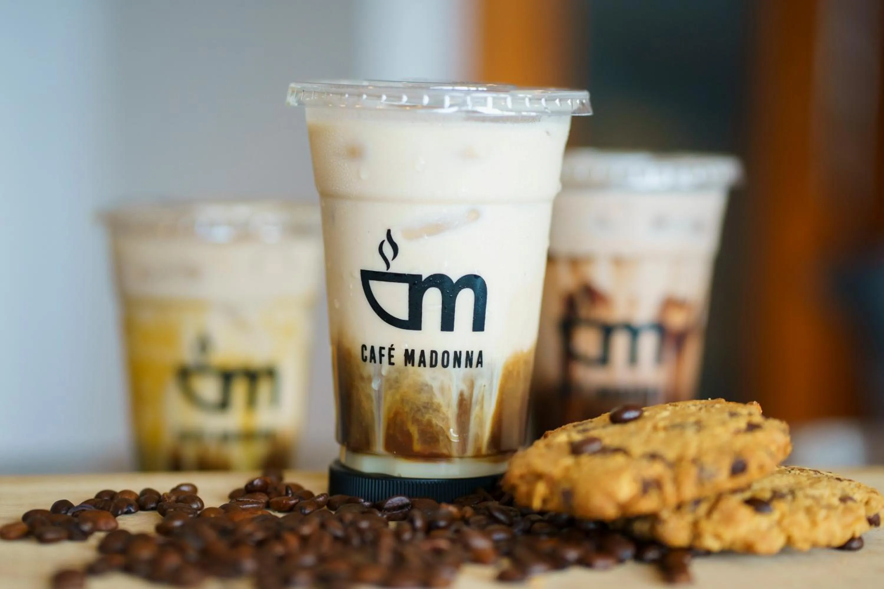 Restaurant/places to eat in Madonna Hometel and Suites New Pandan