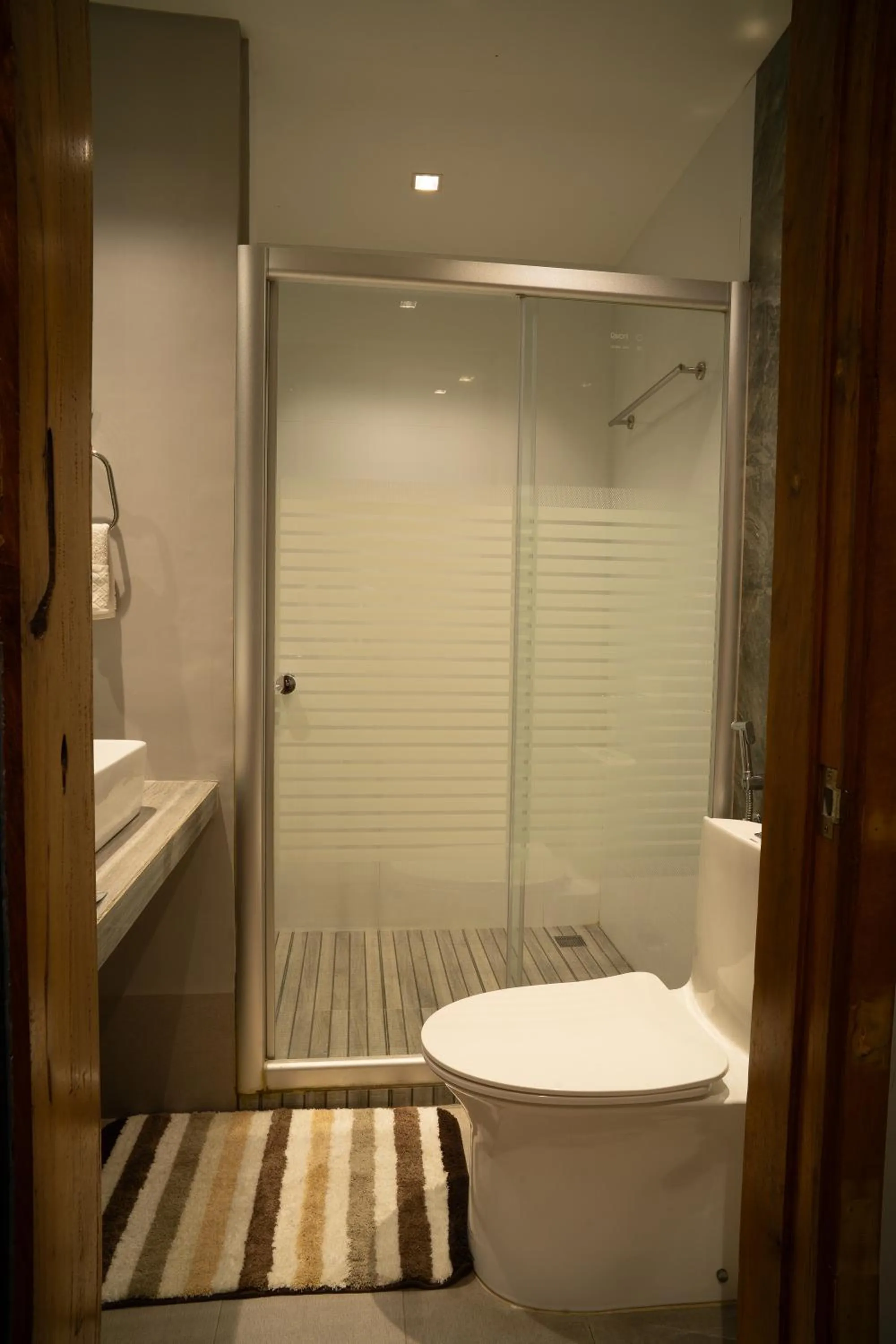 Toilet in Madonna Hometel and Suites New Pandan