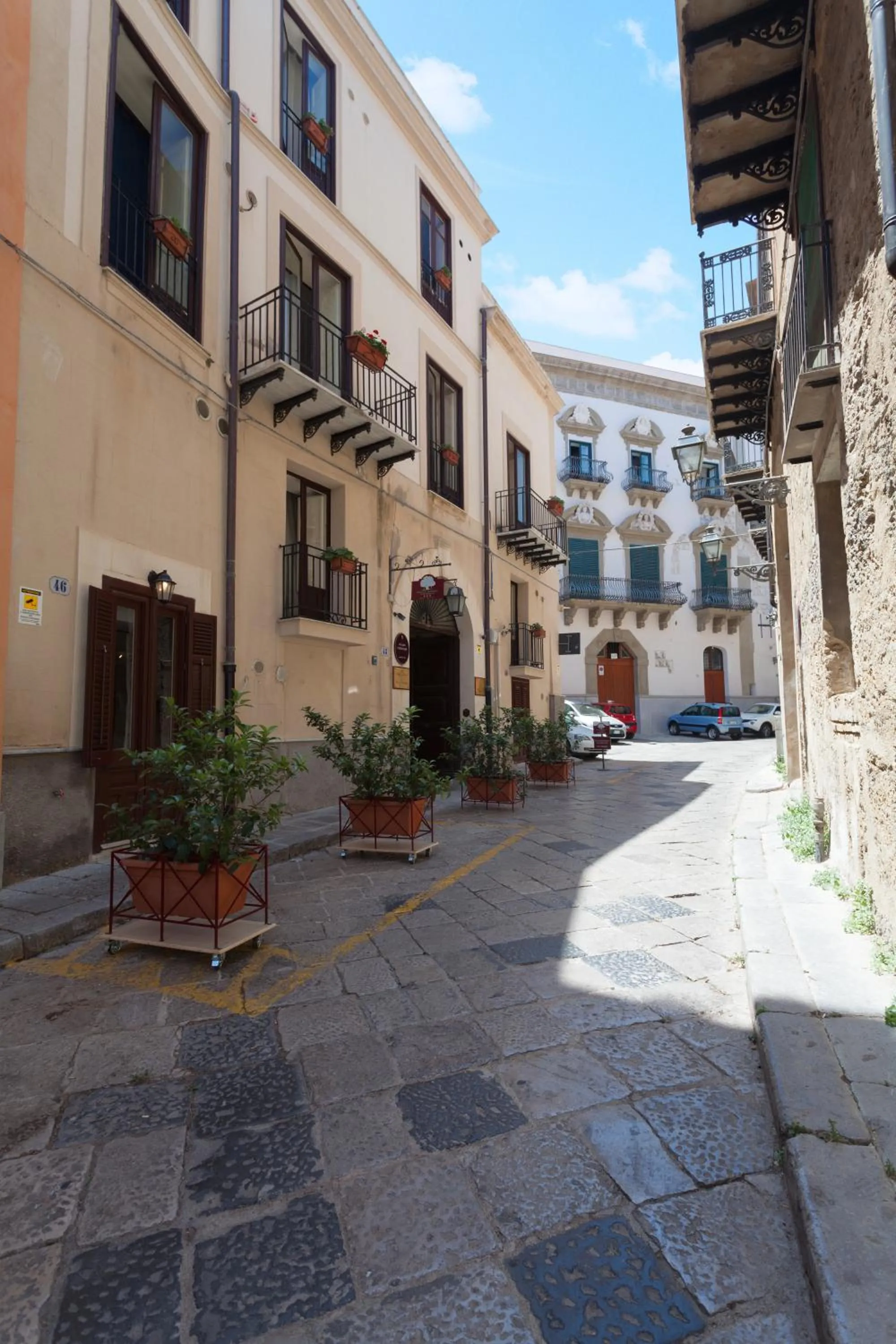 Property building in B&B Al Piazza Marina