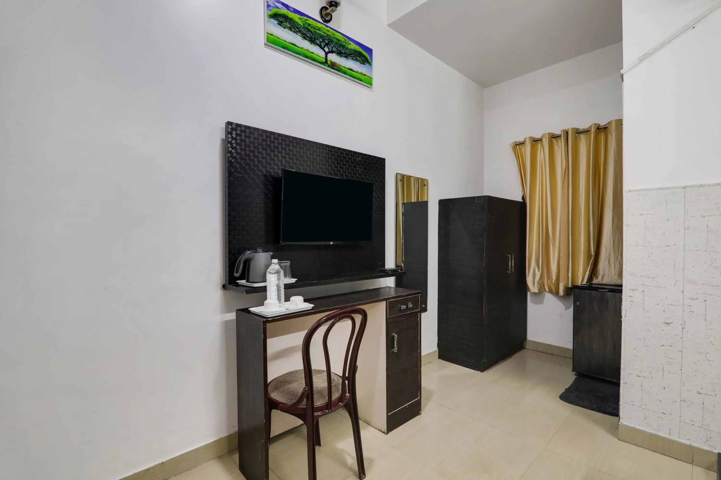 Lobby or reception in Super Townhouse Hotel Vaishnavi Inn