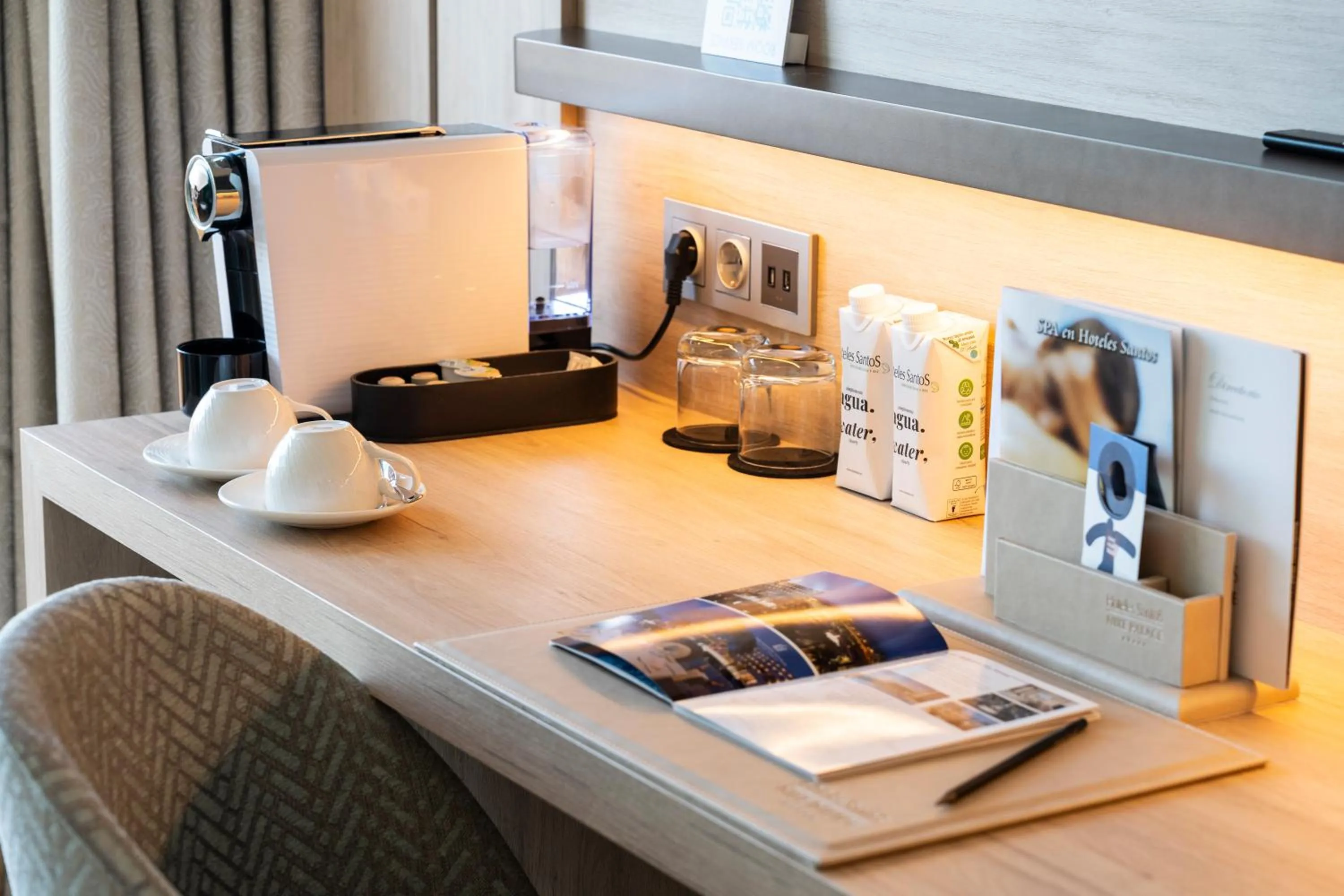 Coffee/tea facilities in Nixe Palace