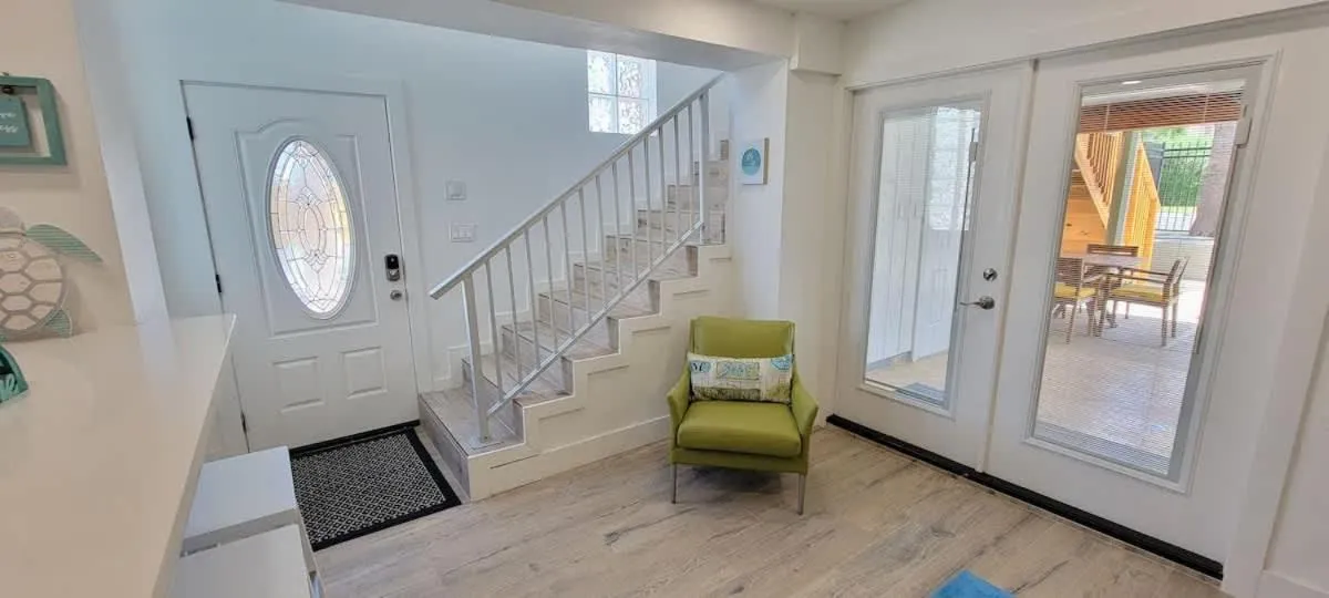 Living room in Bahama Mama House