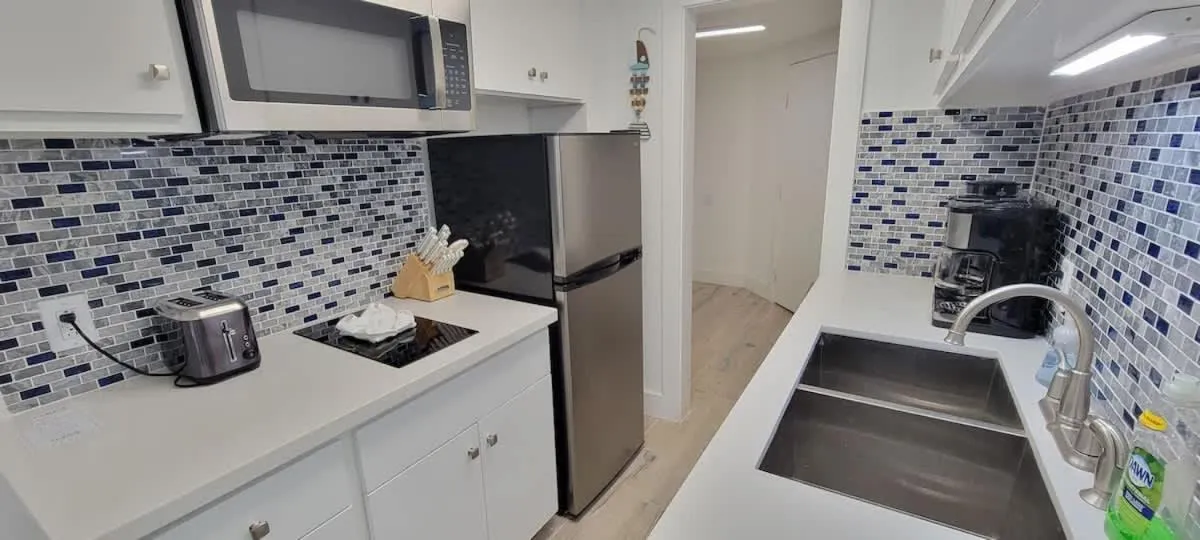 Kitchen or kitchenette in Bahama Mama House