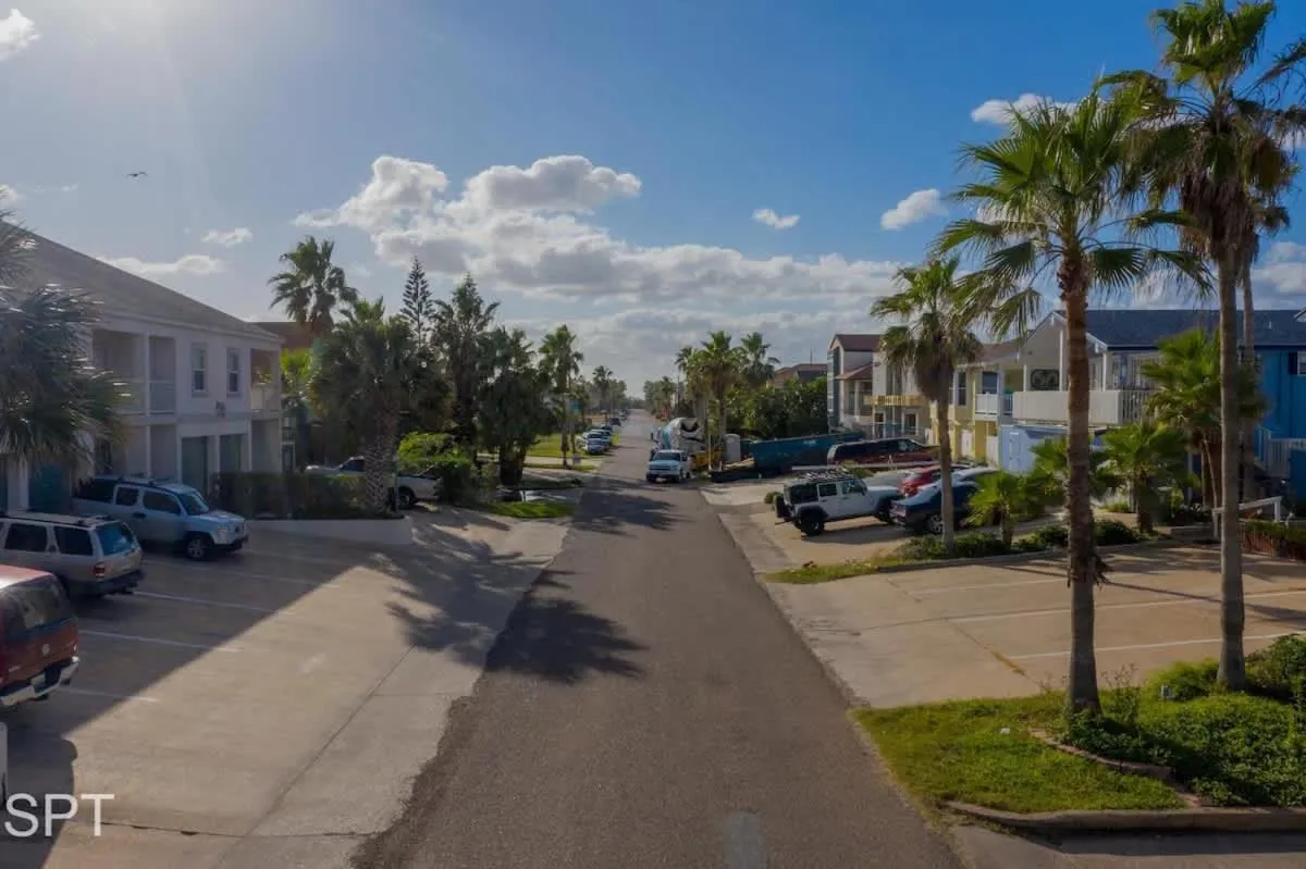 Other in Caribbean Vibes House