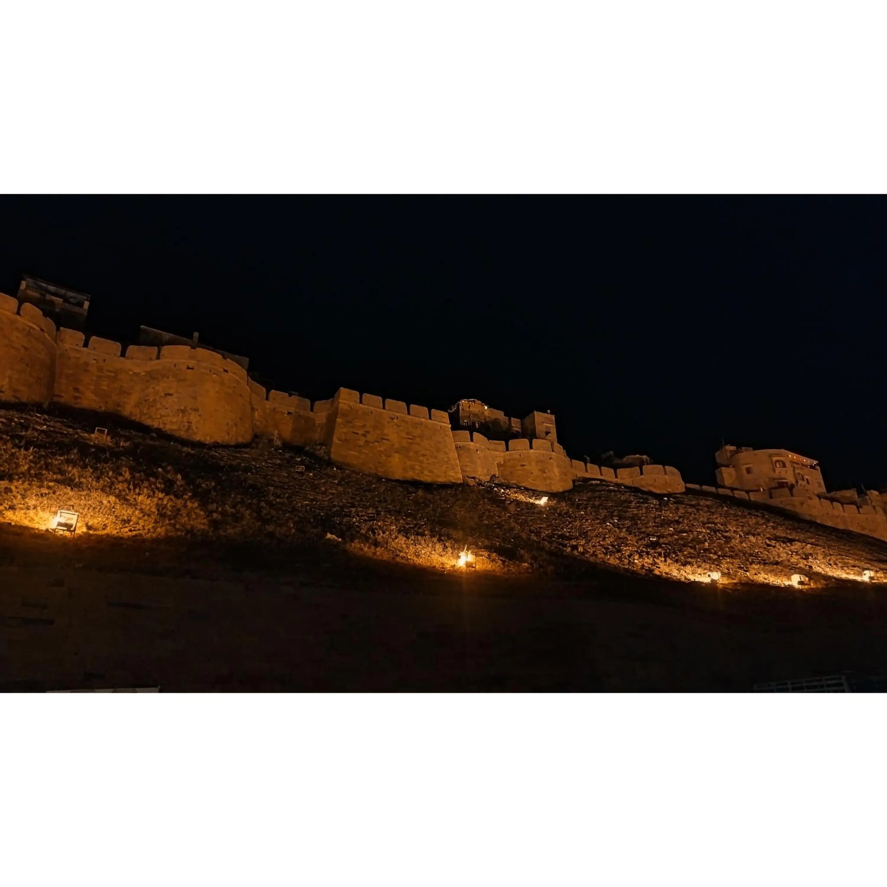 Night in Relax Inn Jaisalmer