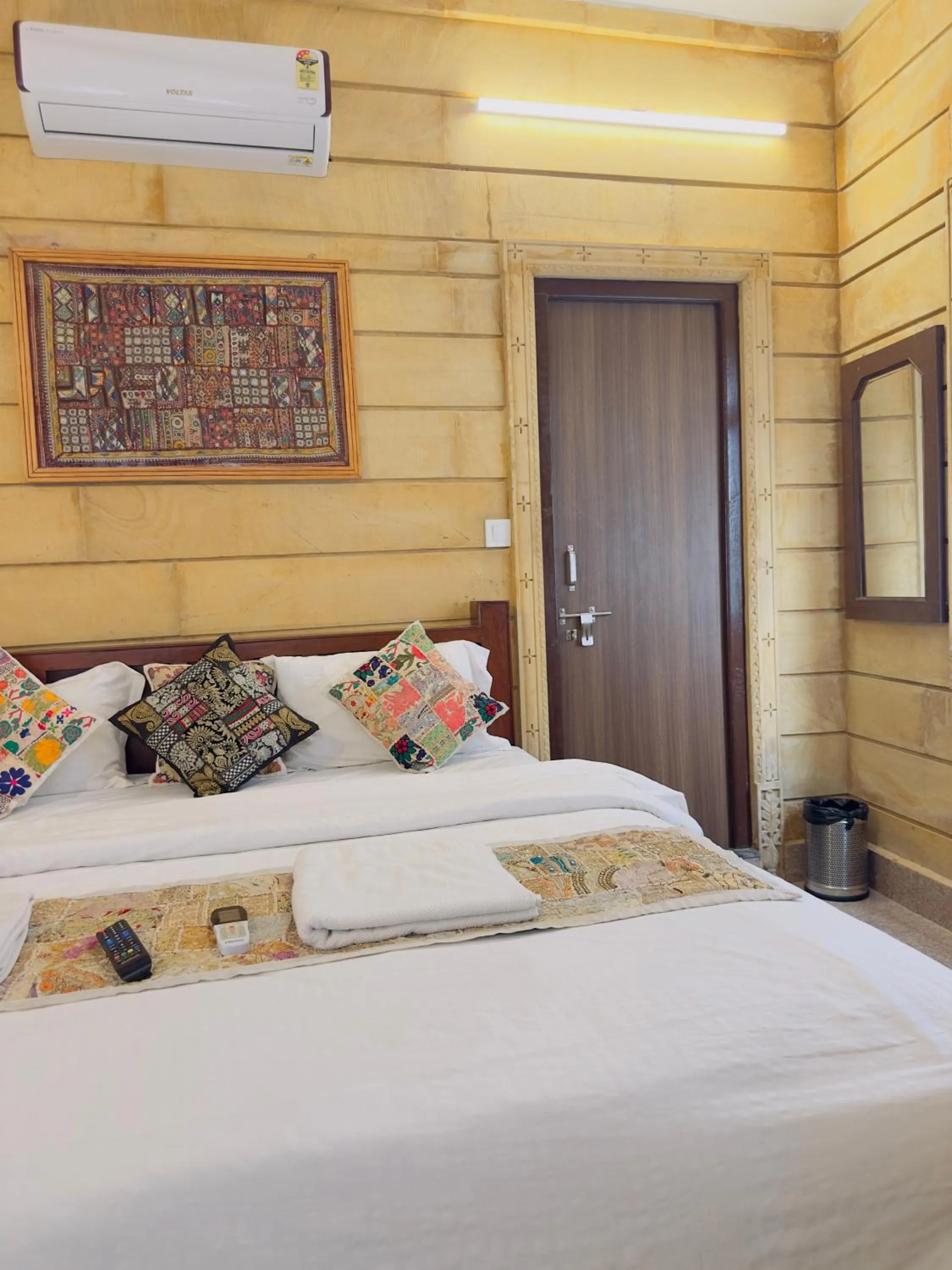 Bed in Relax Inn Jaisalmer