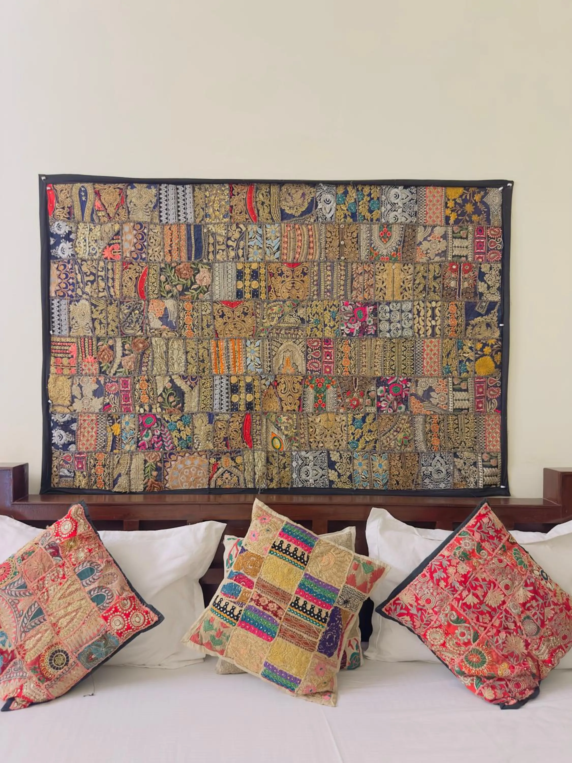 Shower in Relax Inn Jaisalmer