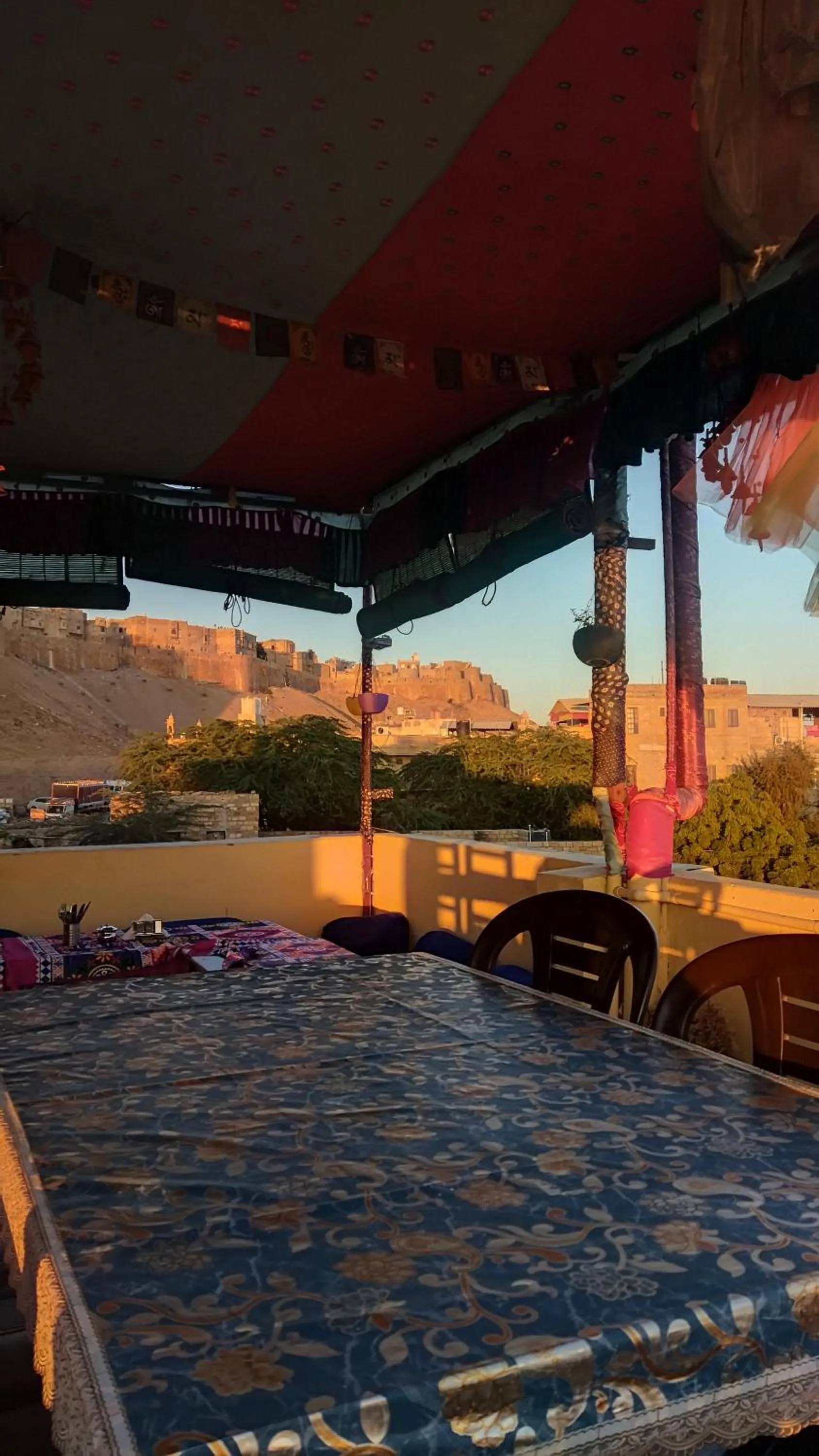 Restaurant/places to eat in Relax Inn Jaisalmer