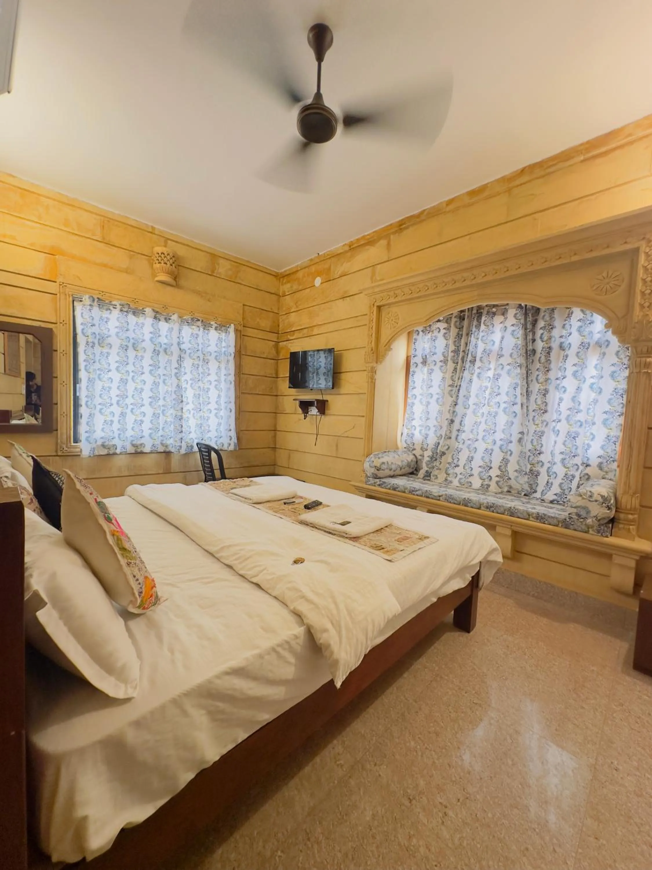 Bed in Relax Inn Jaisalmer