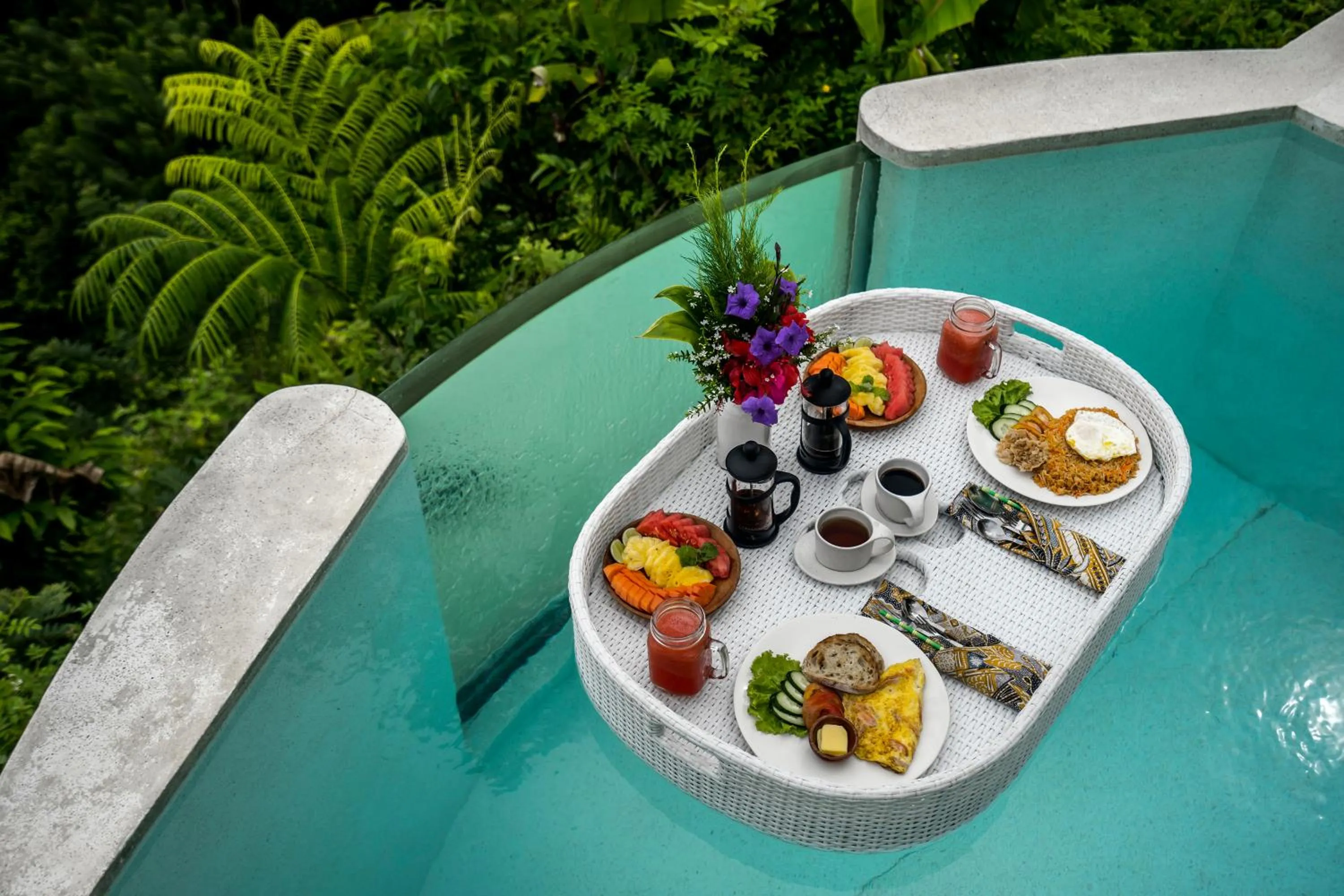Food in Bubble Hotel Bali Ubud - Adults Only - New Year's Offer