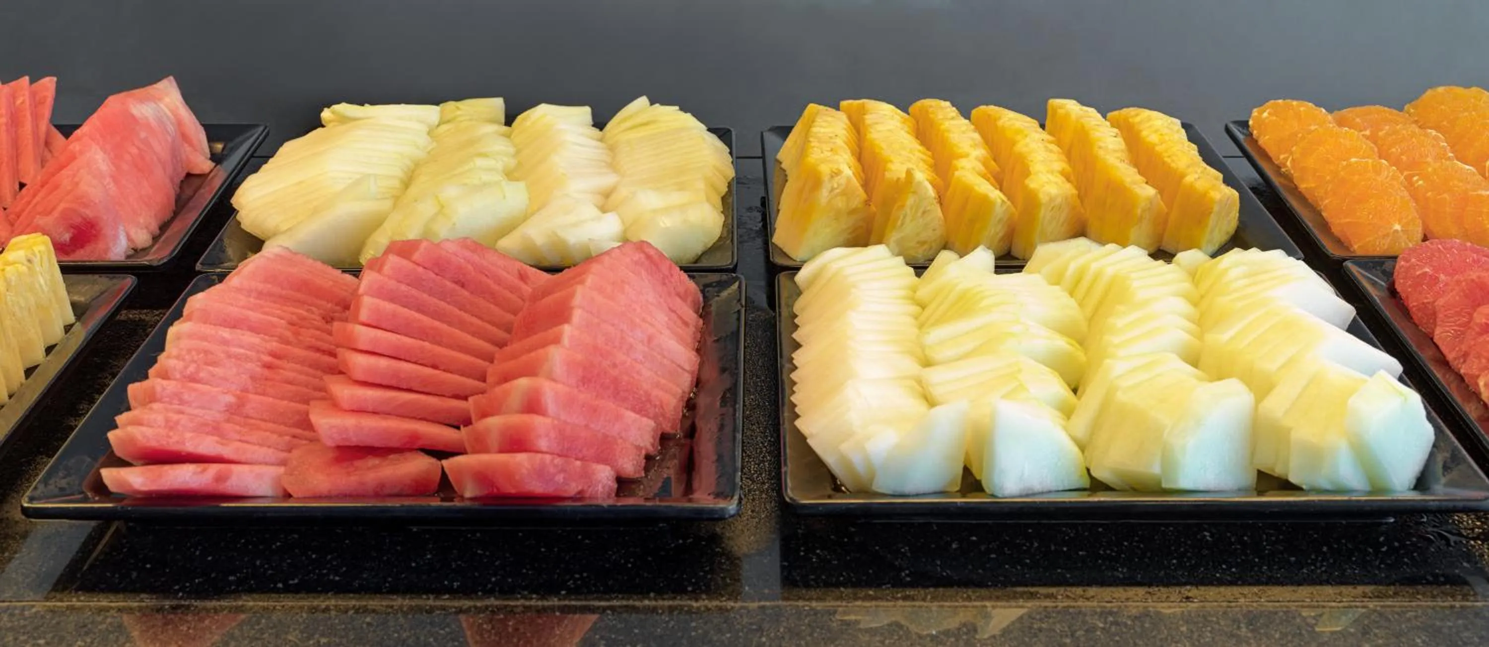 Restaurant/places to eat in Boutique Hotel H10 Blue Mar - Adults Only