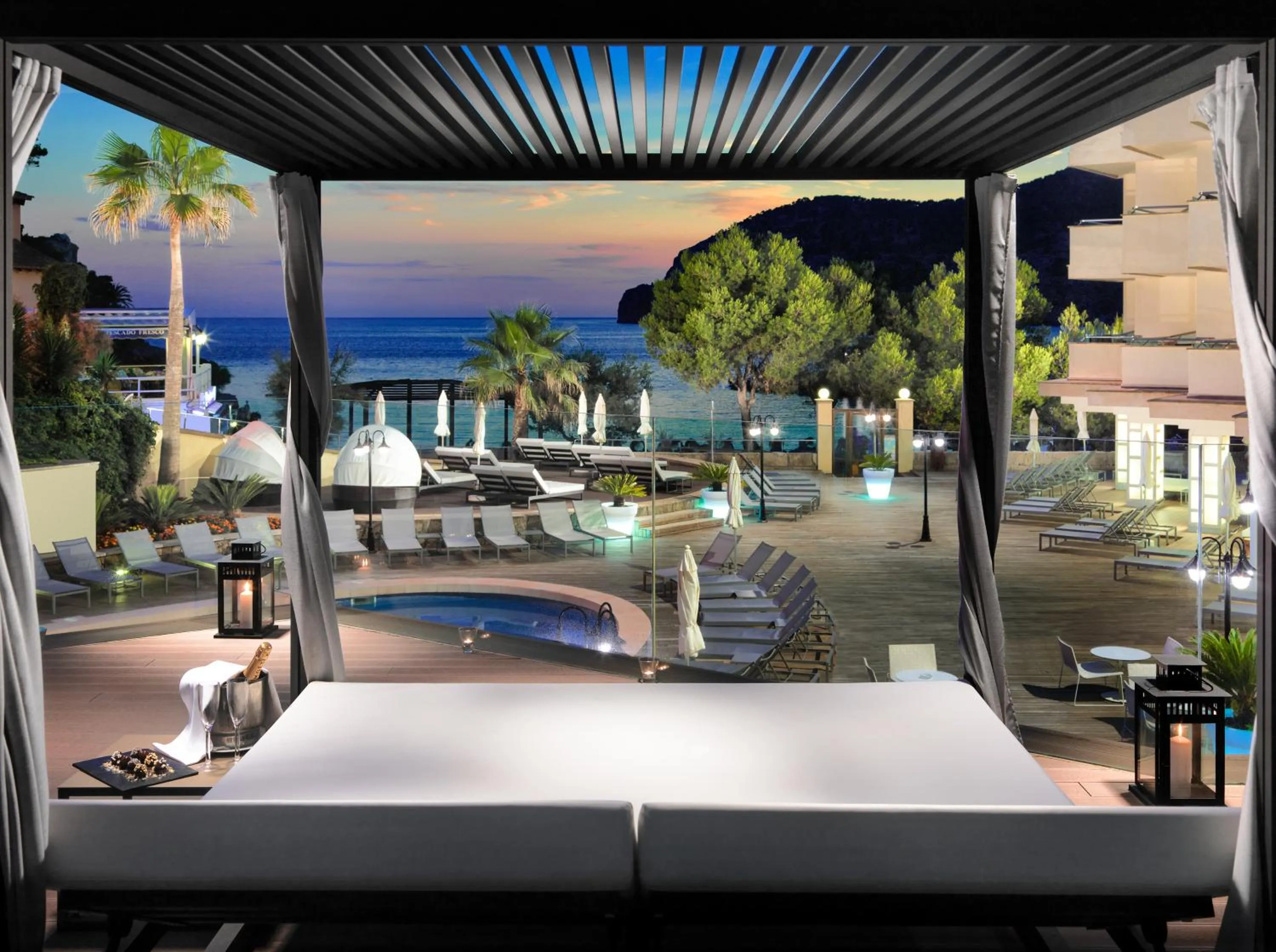 Balcony/Terrace in Boutique Hotel H10 Blue Mar - Adults Only