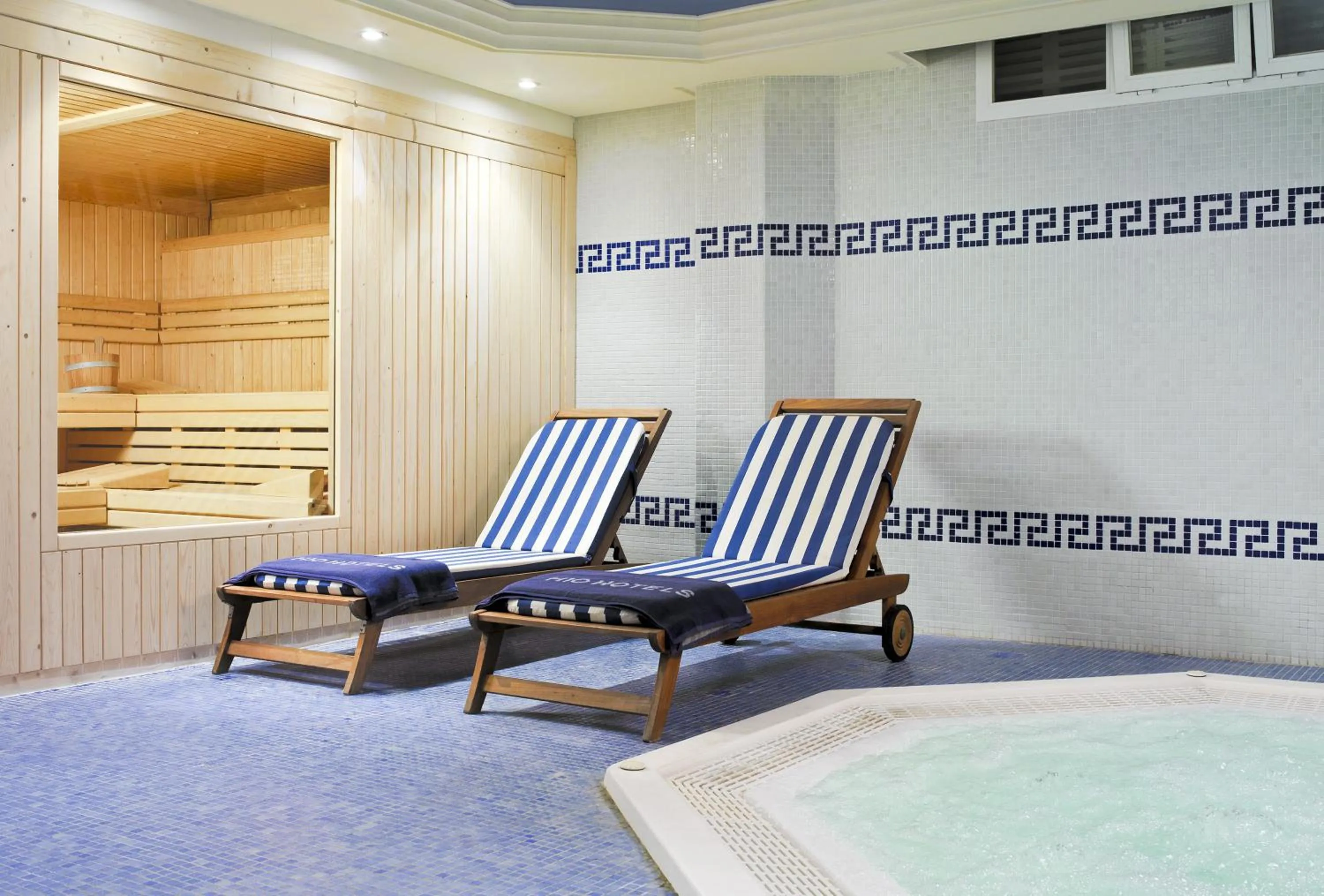 Fitness centre/facilities in Boutique Hotel H10 Blue Mar - Adults Only