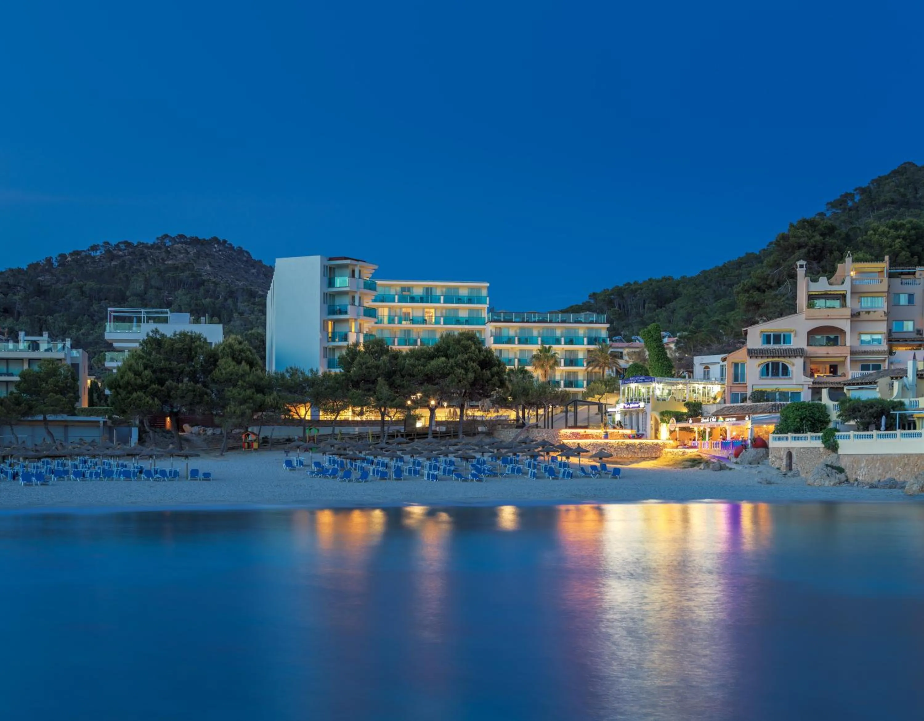 Bird's eye view in Boutique Hotel H10 Blue Mar - Adults Only