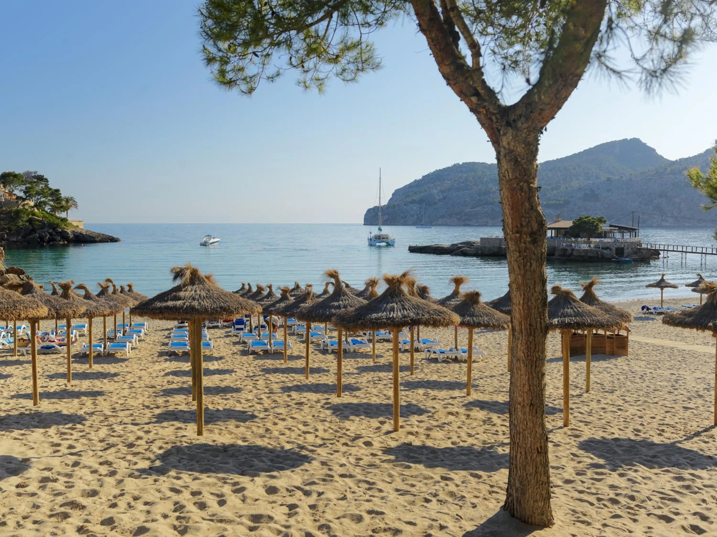 Beach in Boutique Hotel H10 Blue Mar - Adults Only