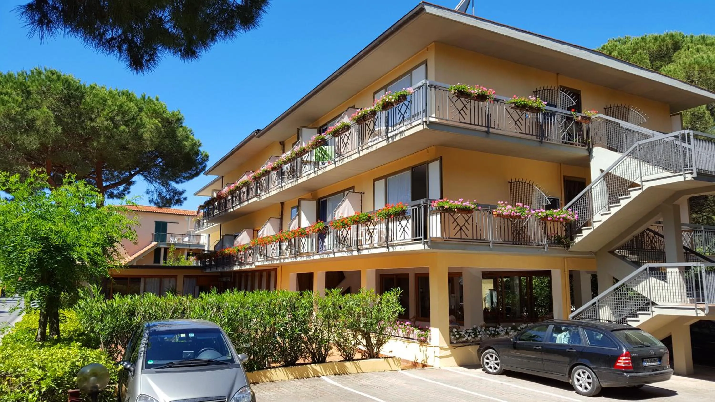 Property building in Hotel Lilly