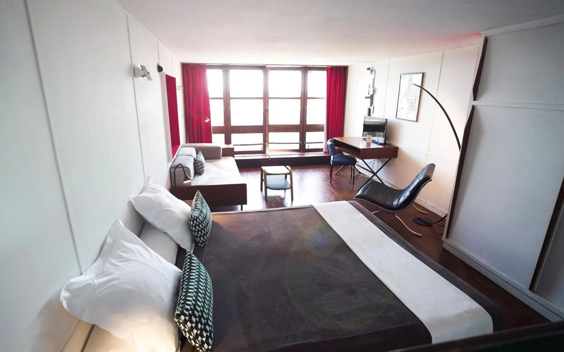 Bed in Hotel le Corbusier