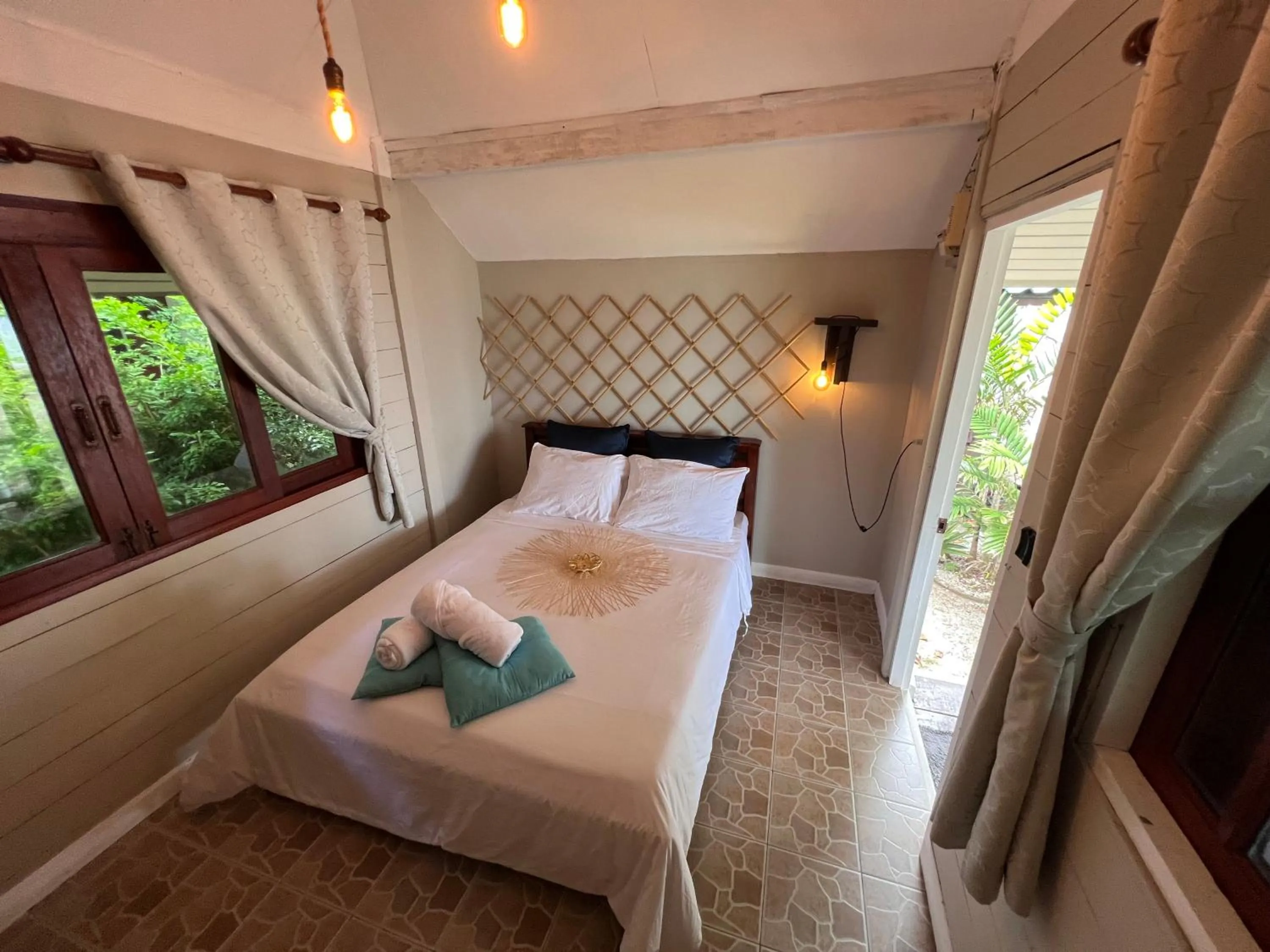 Bedroom, Bed in Sense Asia