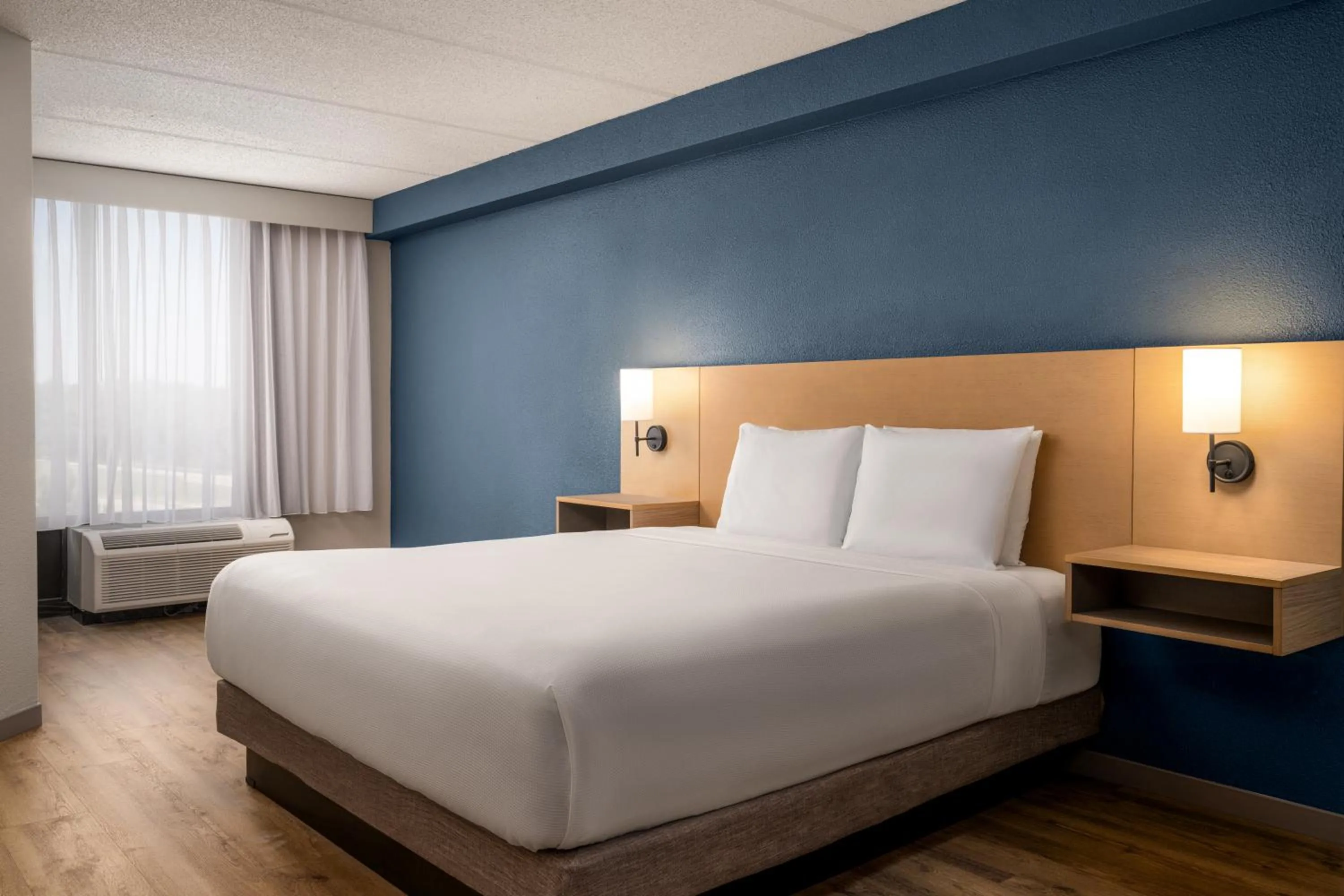 Bed in Hyatt Place Columbia/Harbison