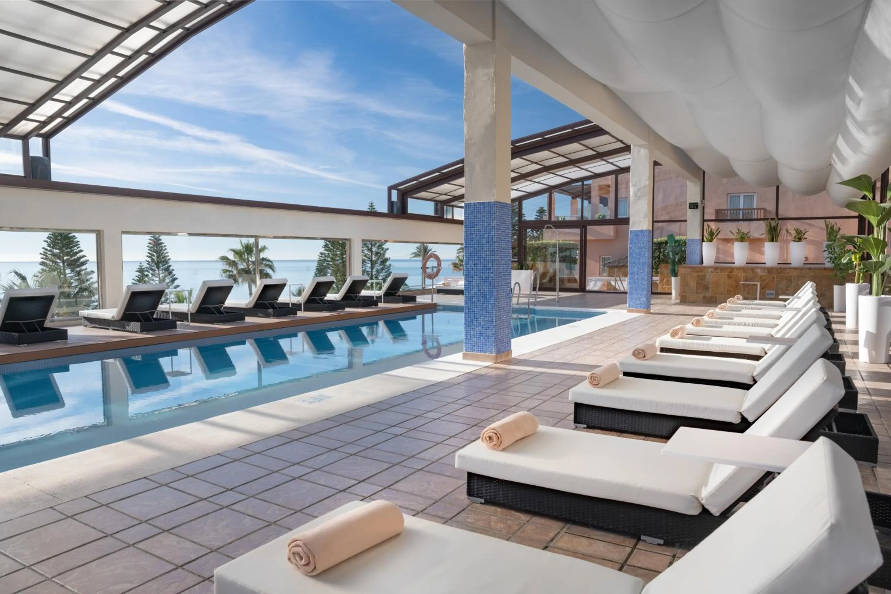 Solarium in Elba Estepona Gran Hotel & Thalasso Spa