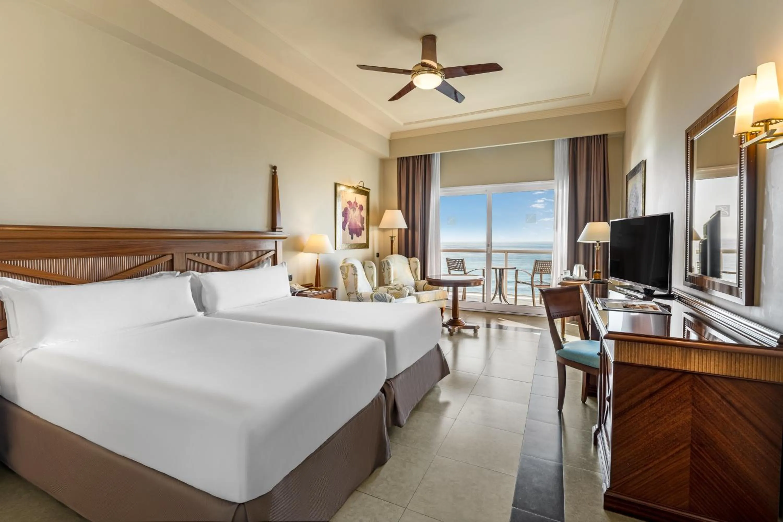 TV and multimedia, Bed in Elba Estepona Gran Hotel & Thalasso Spa