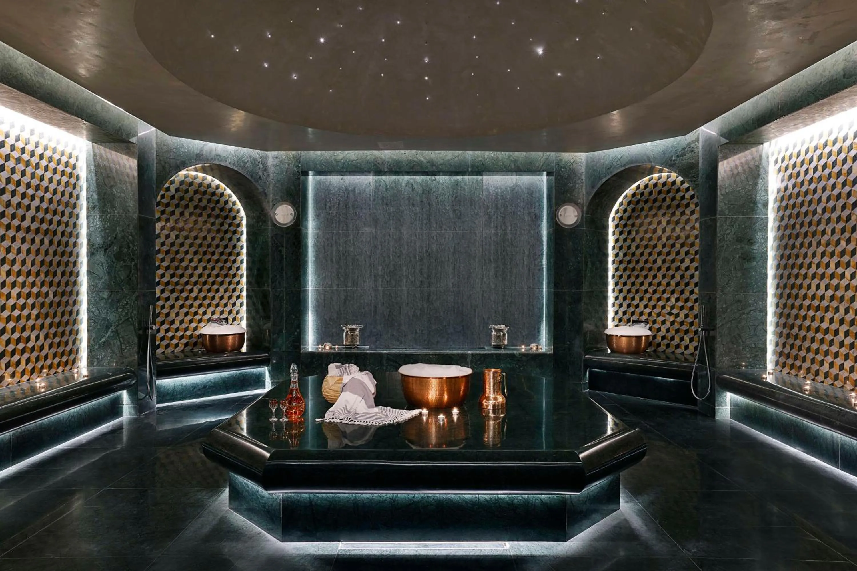 Spa and wellness centre/facilities in Maysan Doha, LXR Hotels & Resorts