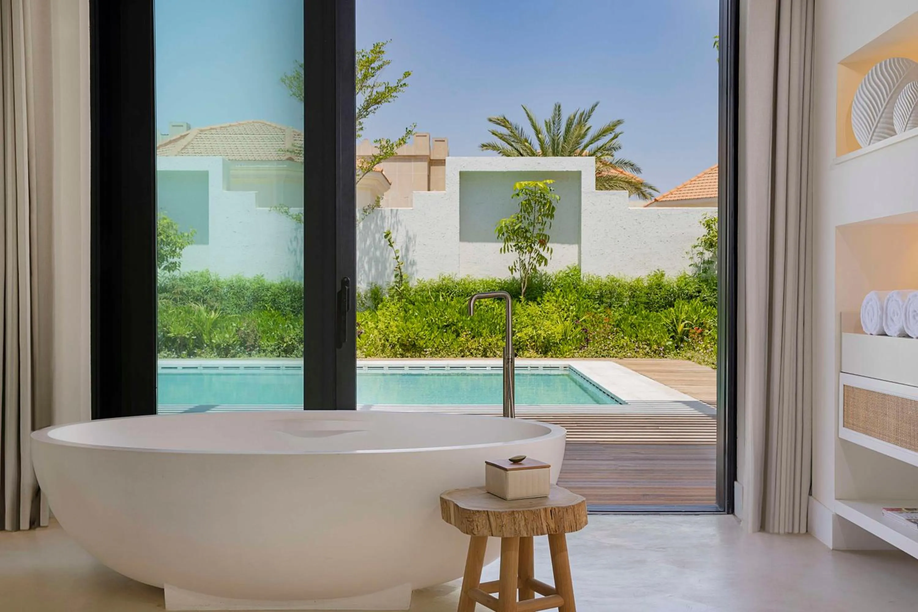 Bathroom in Maysan Doha, LXR Hotels & Resorts