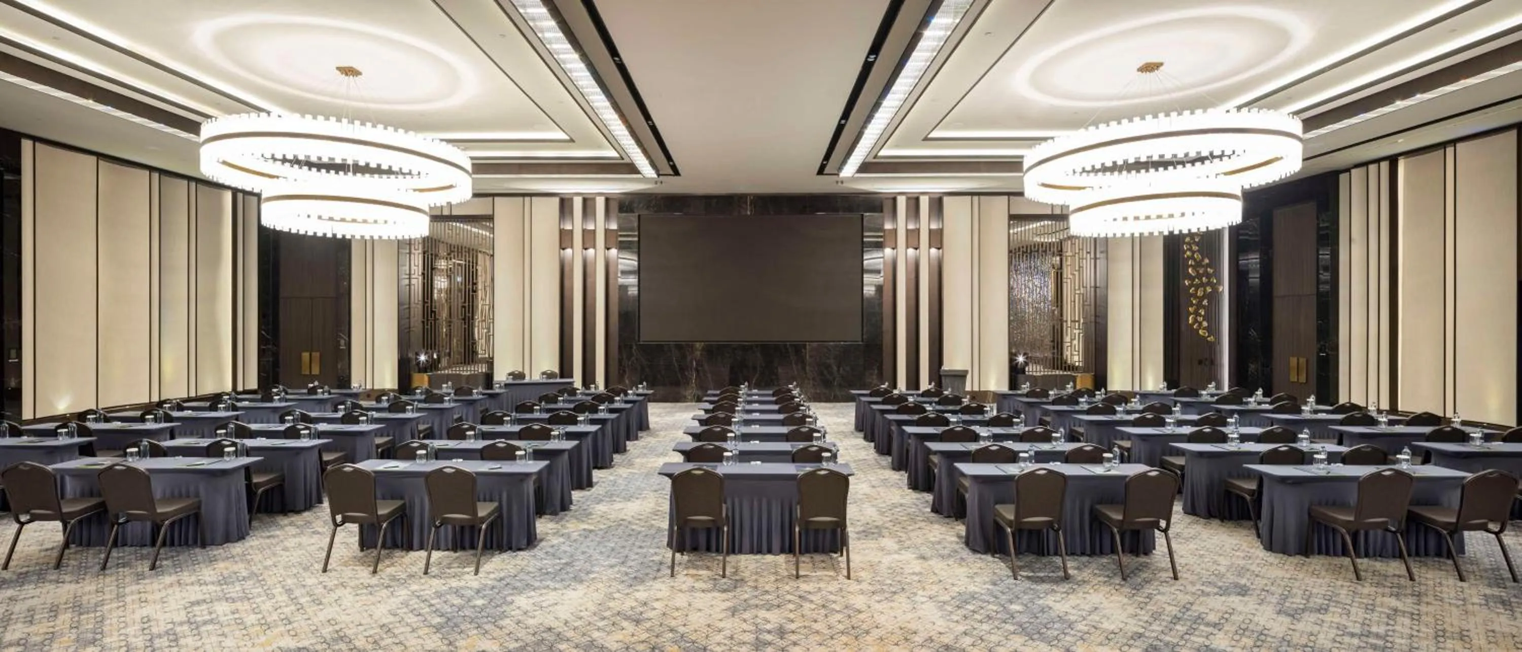 Meeting/conference room in DoubleTree by Hilton Sanliurfa