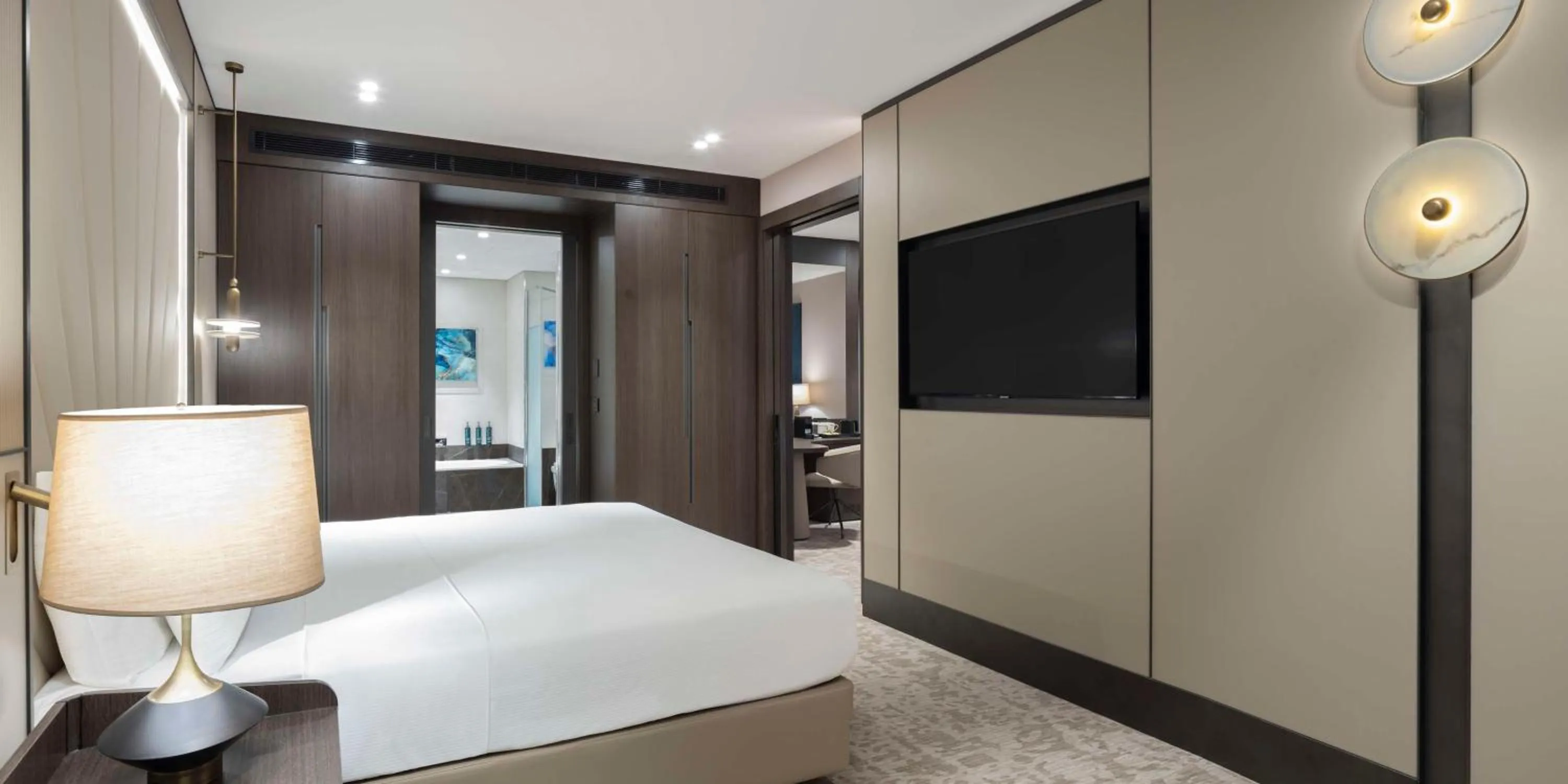 Bed in DoubleTree by Hilton Sanliurfa