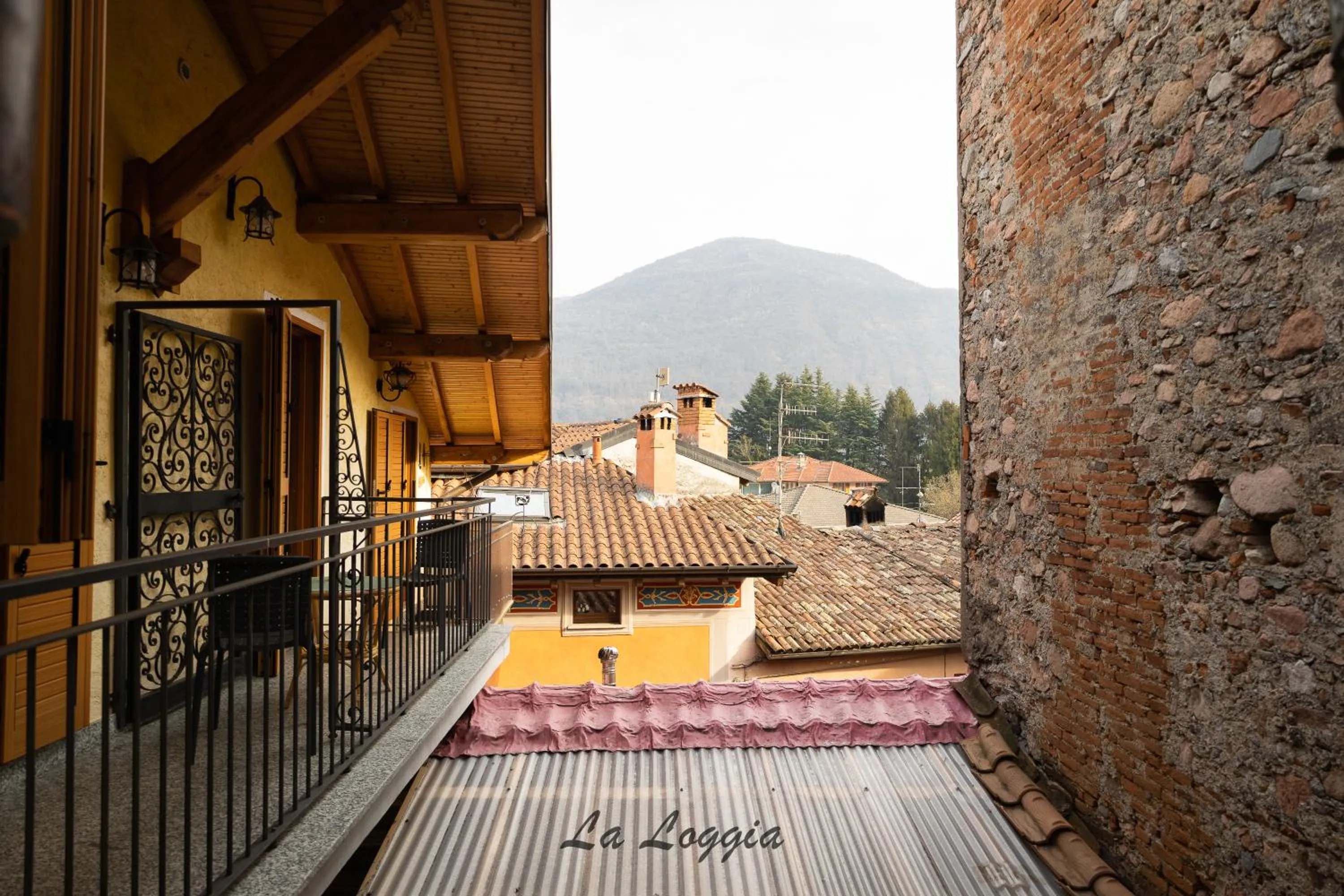 Balcony/Terrace in Appartamento nella splendida Corte - Lago Lugano