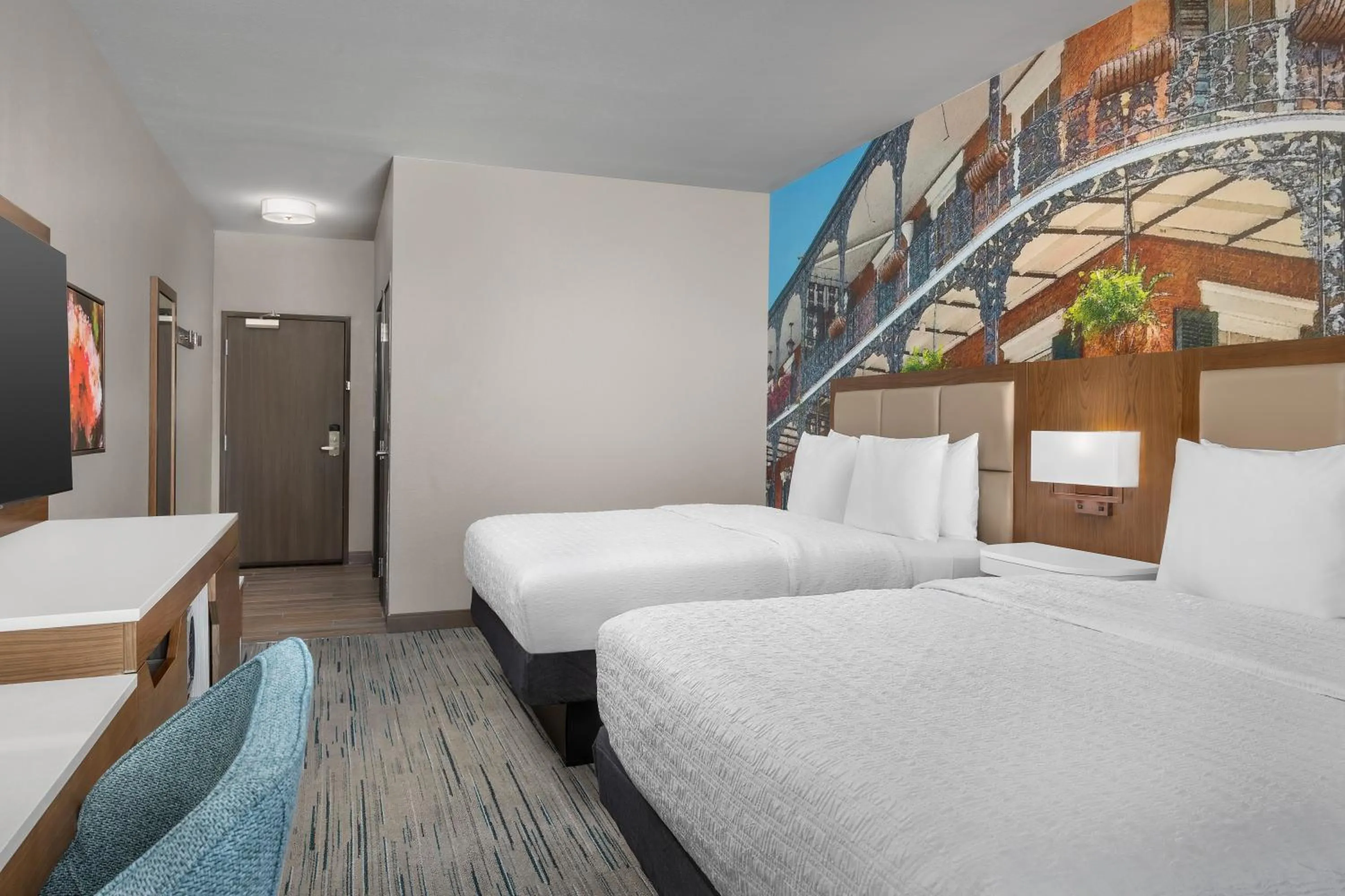 Bed in Hampton Inn New Orleans French Quarter Market Area