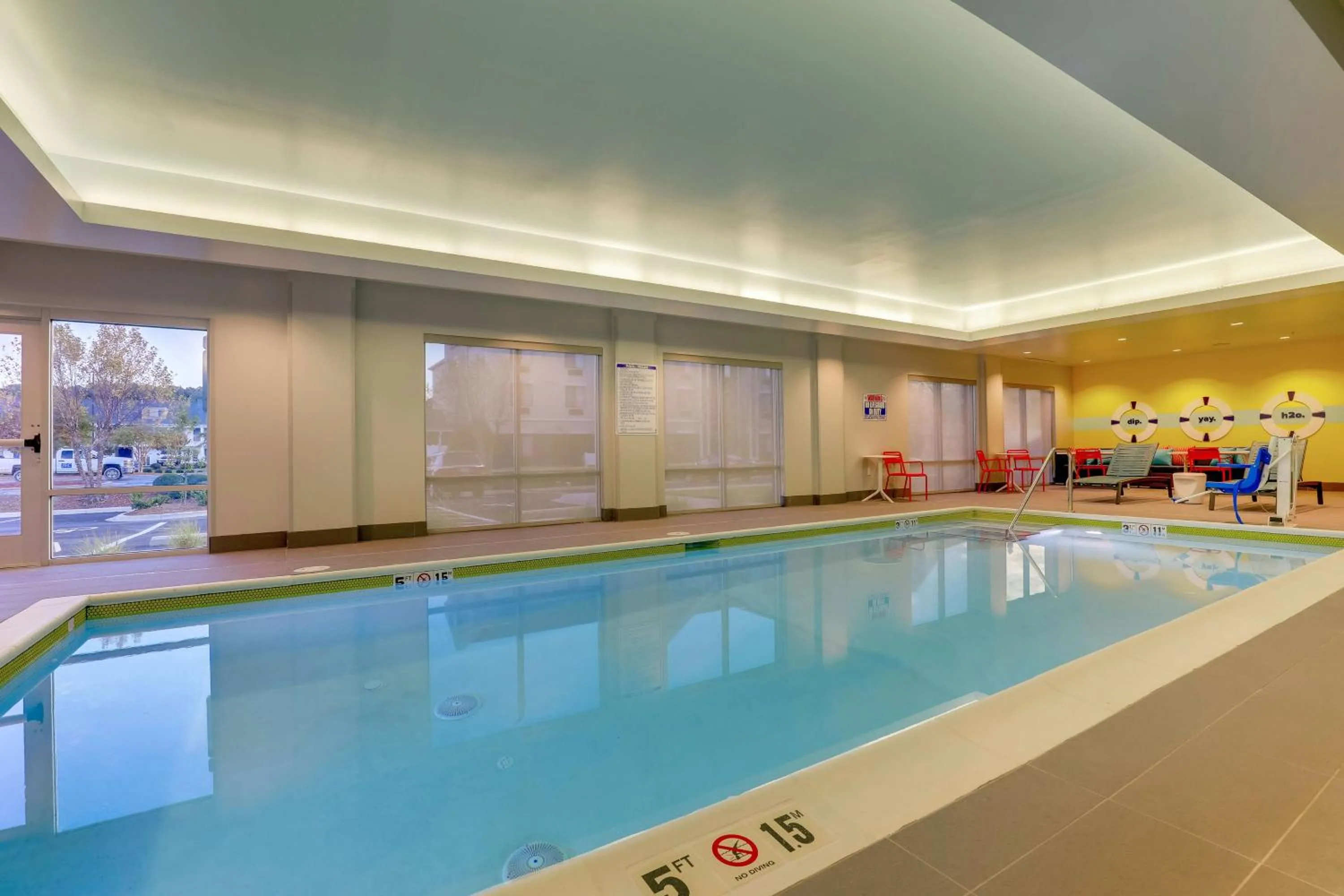 Pool view in Tru By Hilton Smithfield I-95