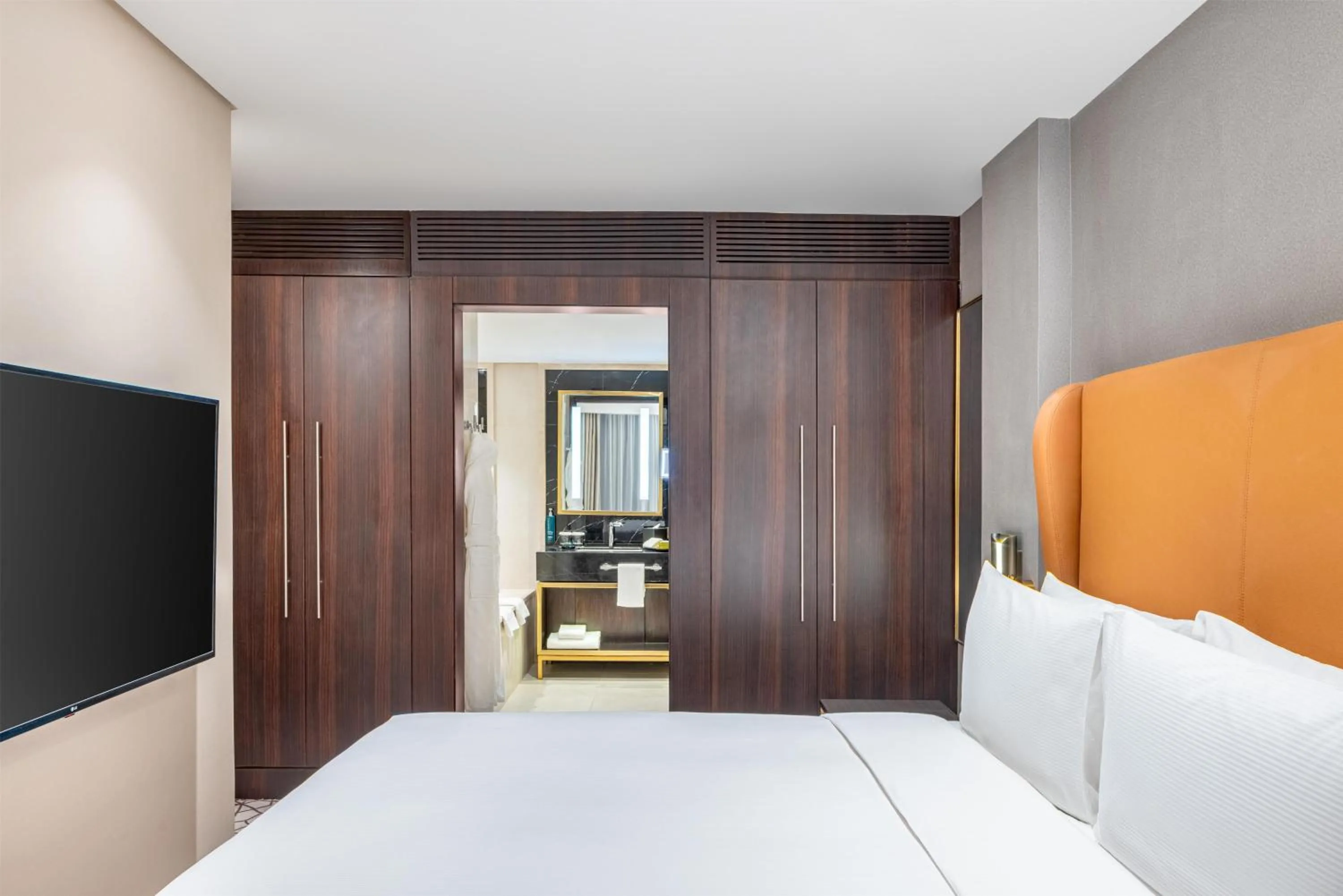 Bed in Hilton Riyadh Olaya